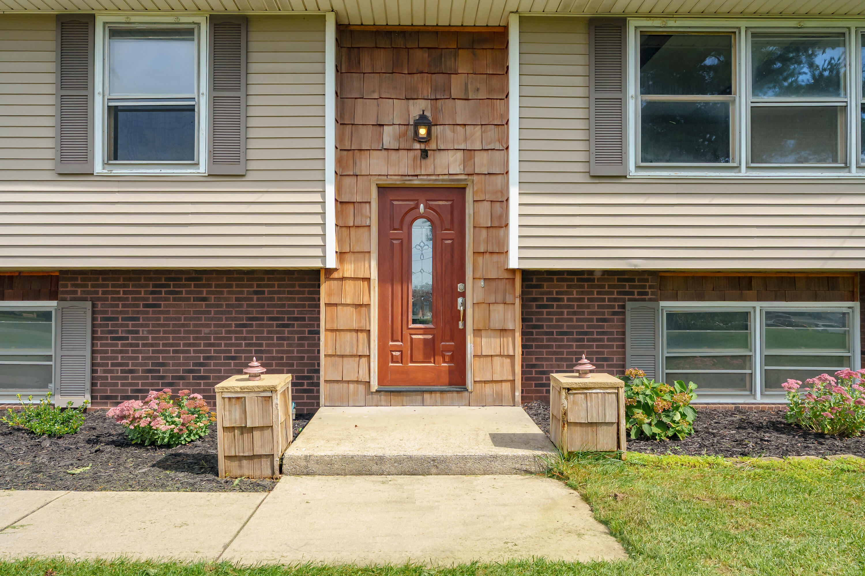 2084 N 26th Street Kalamazoo MI 49048