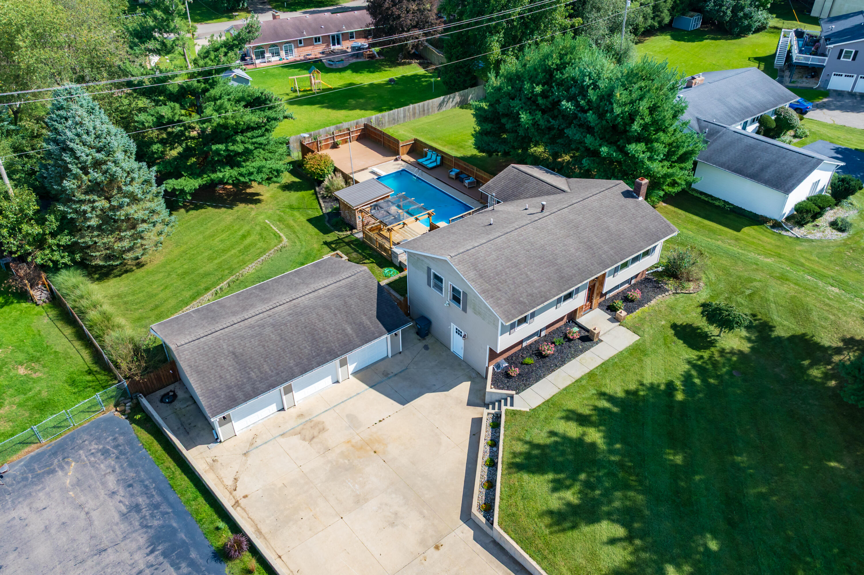2084 N 26th Street Kalamazoo MI 49048