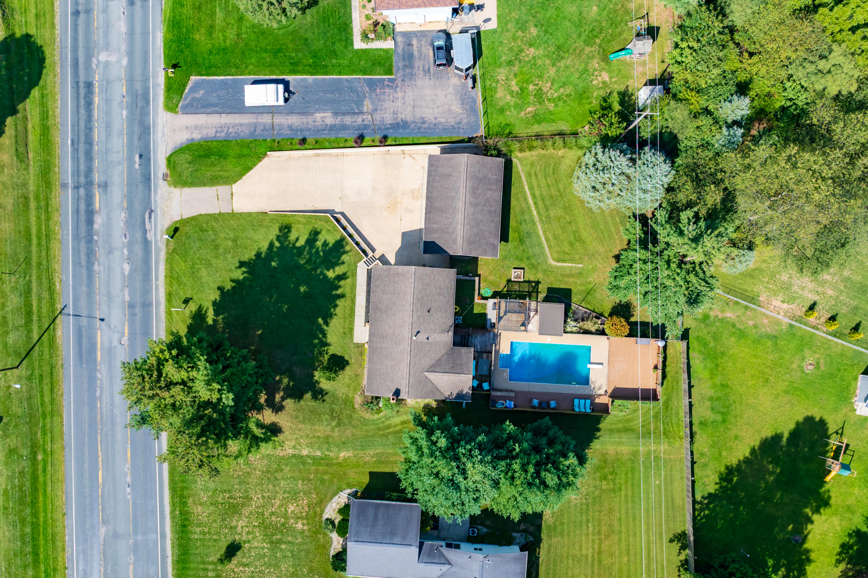2084 N 26th Street Kalamazoo MI 49048