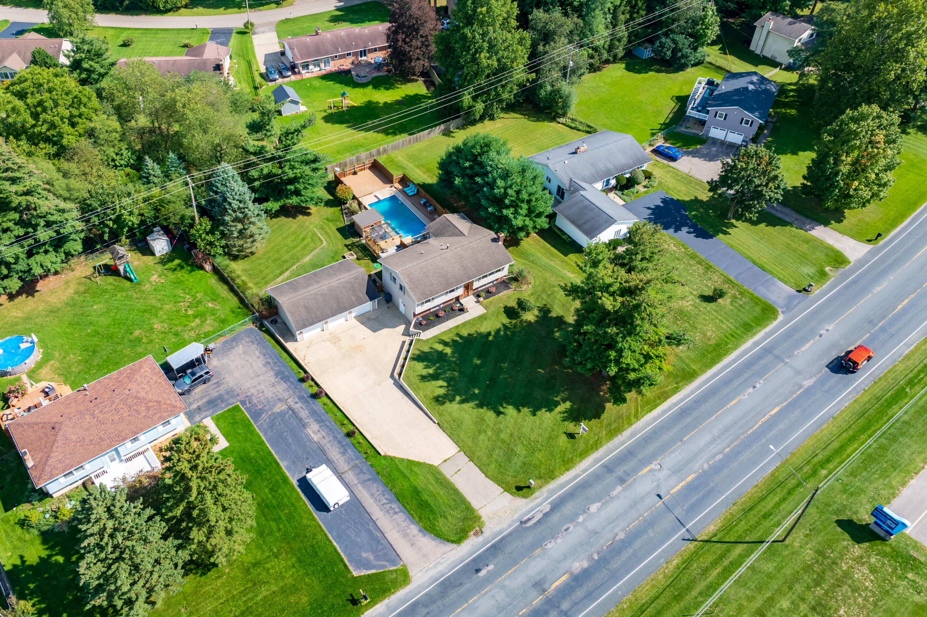 2084 N 26th Street Kalamazoo MI 49048