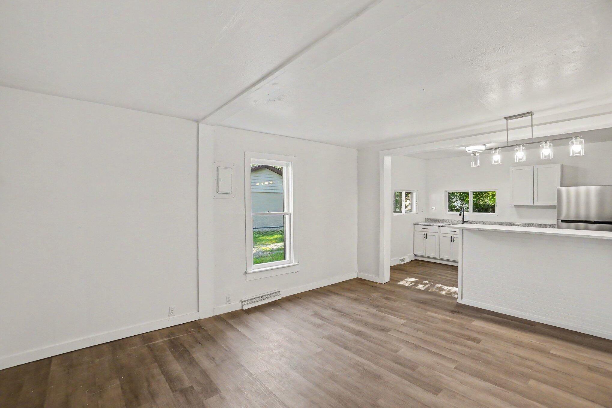 2484 Lincoln Street Muskegon MI 49441
