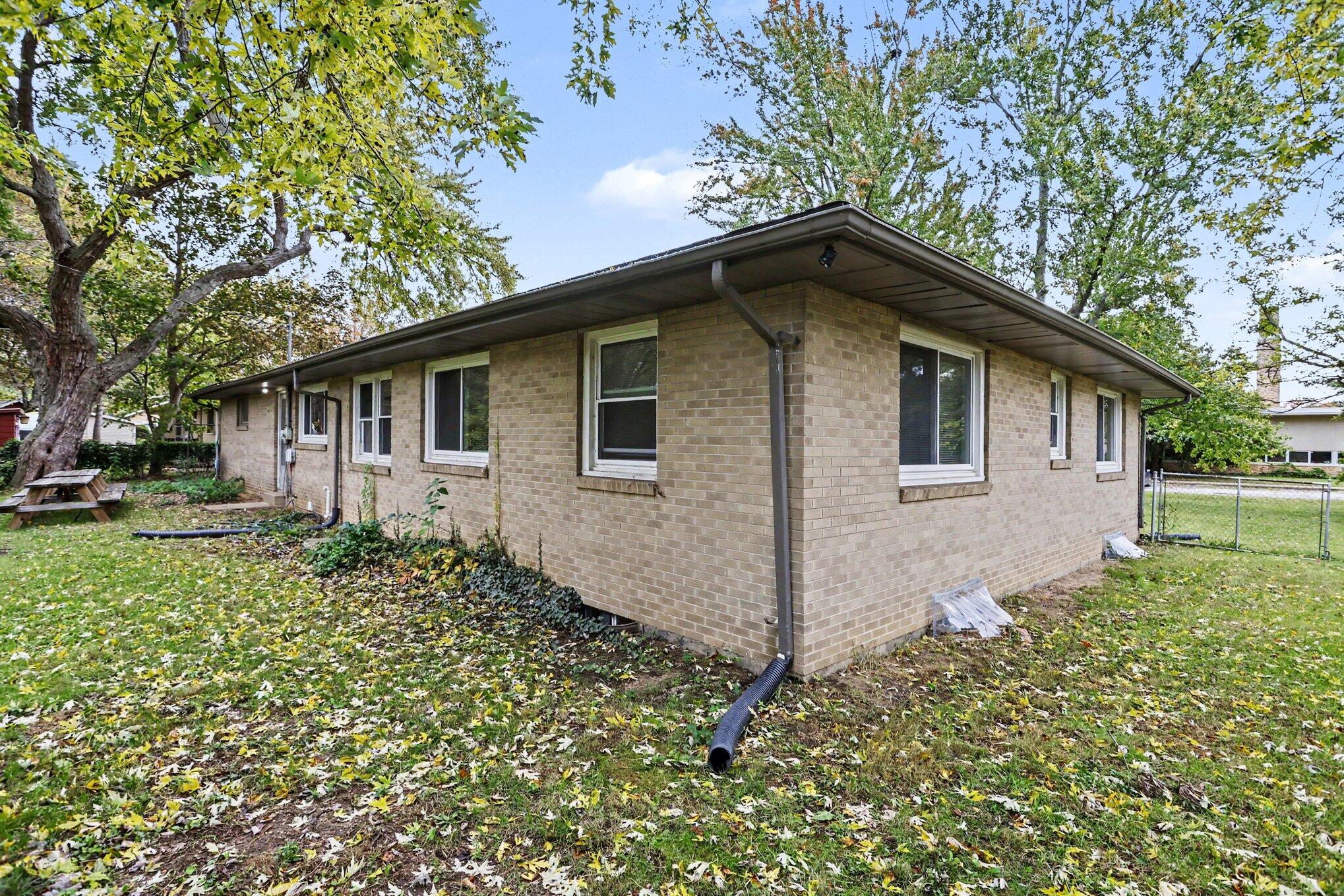 479 Hoover Avenue Benton Harbor MI 49022