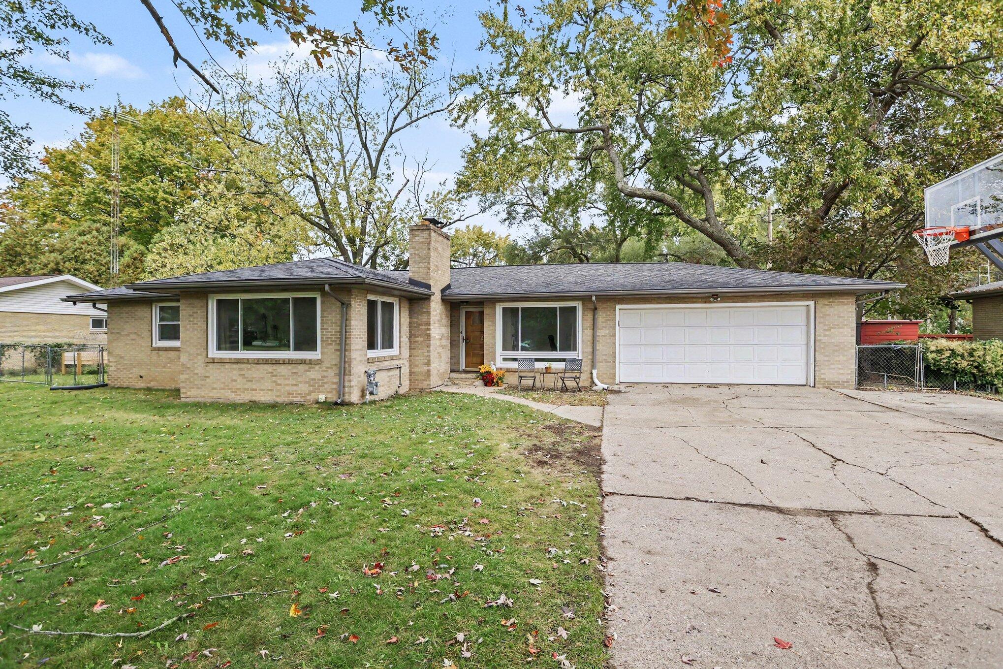 479 Hoover Avenue Benton Harbor MI 49022