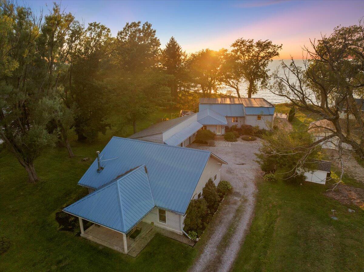 Benton Harbor MI, 3960 Evergreen Lane