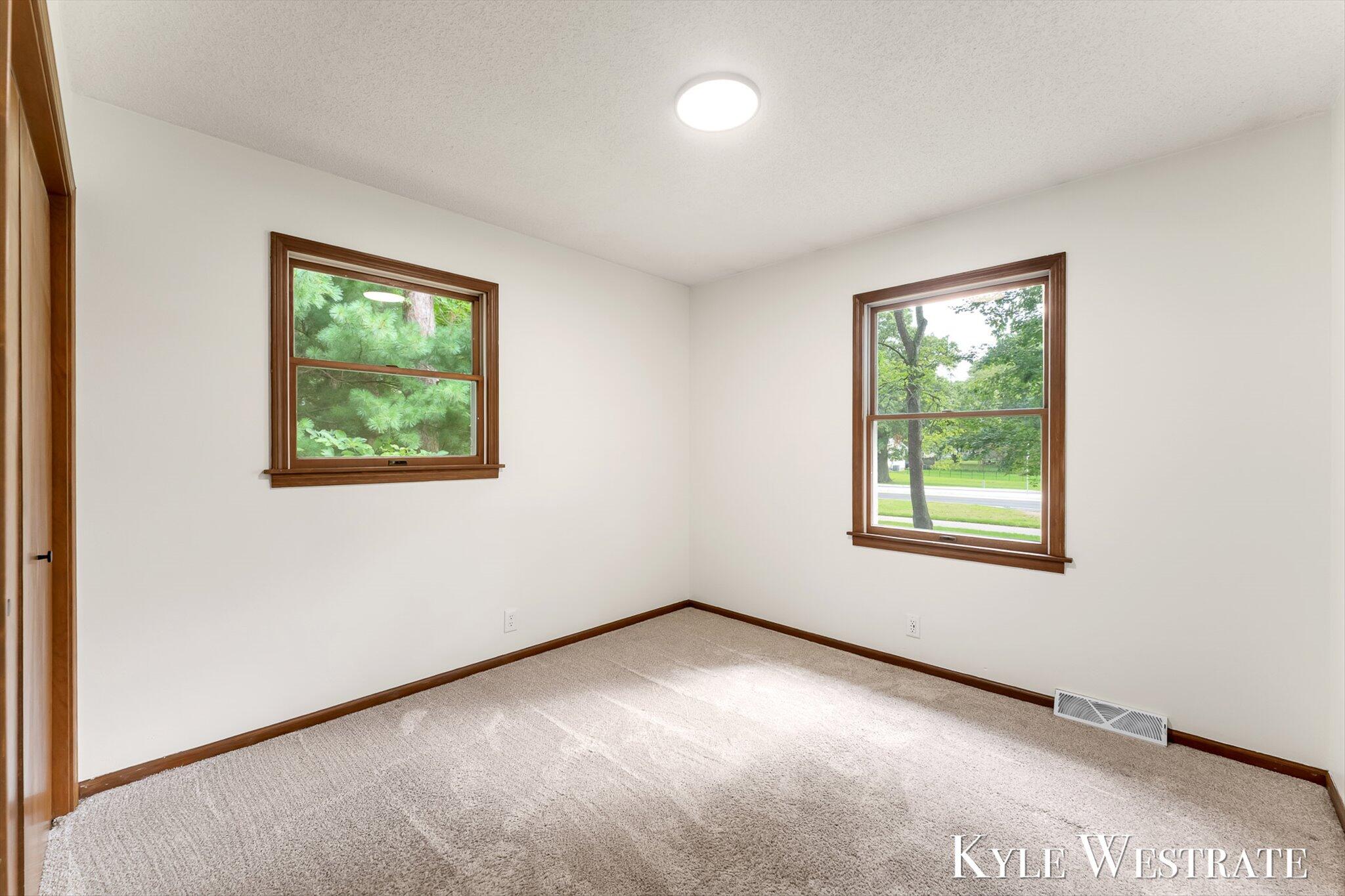 14439 Lincoln Street Grand Haven MI 49417