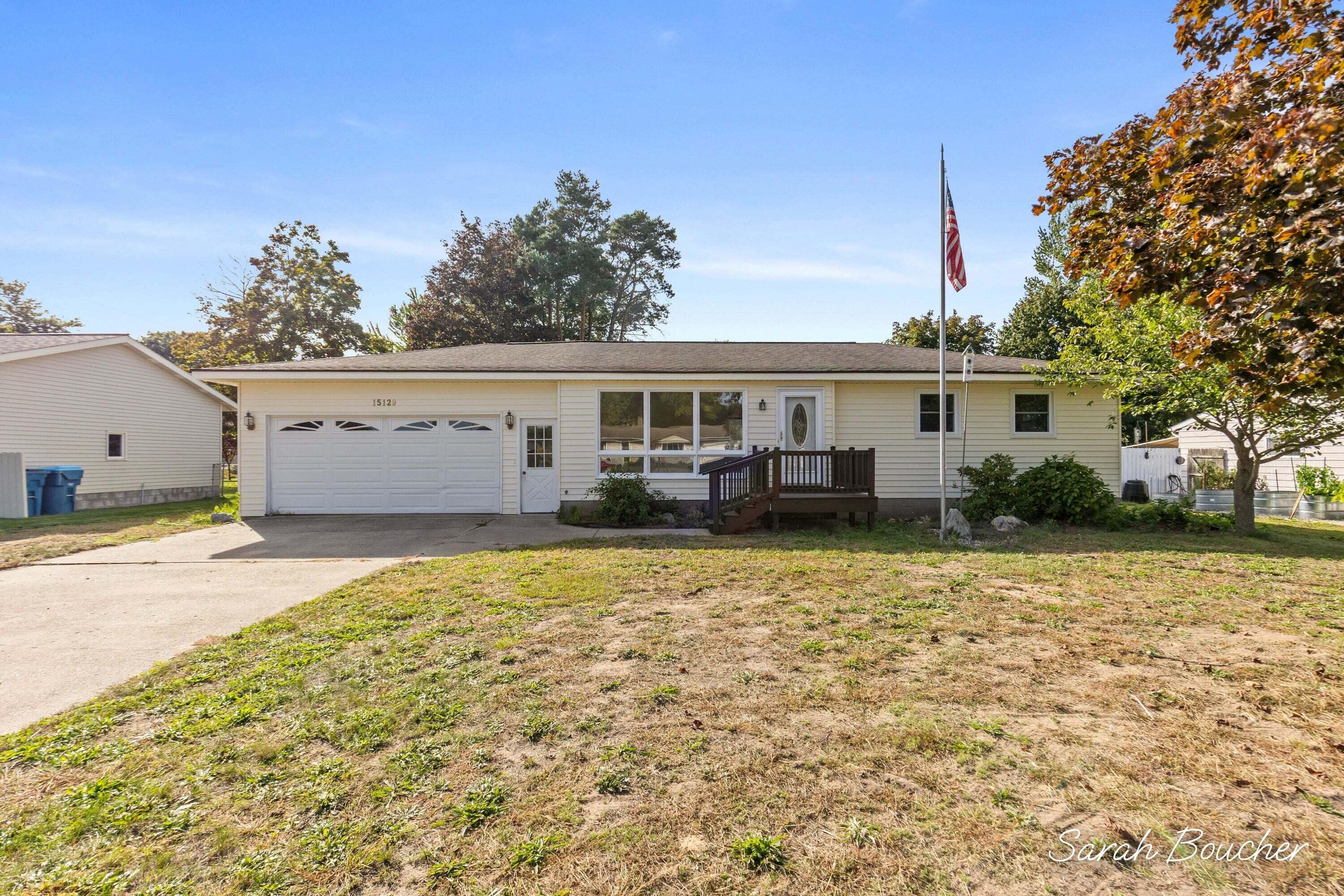15129 Mitchell Street Grand Haven MI 49417