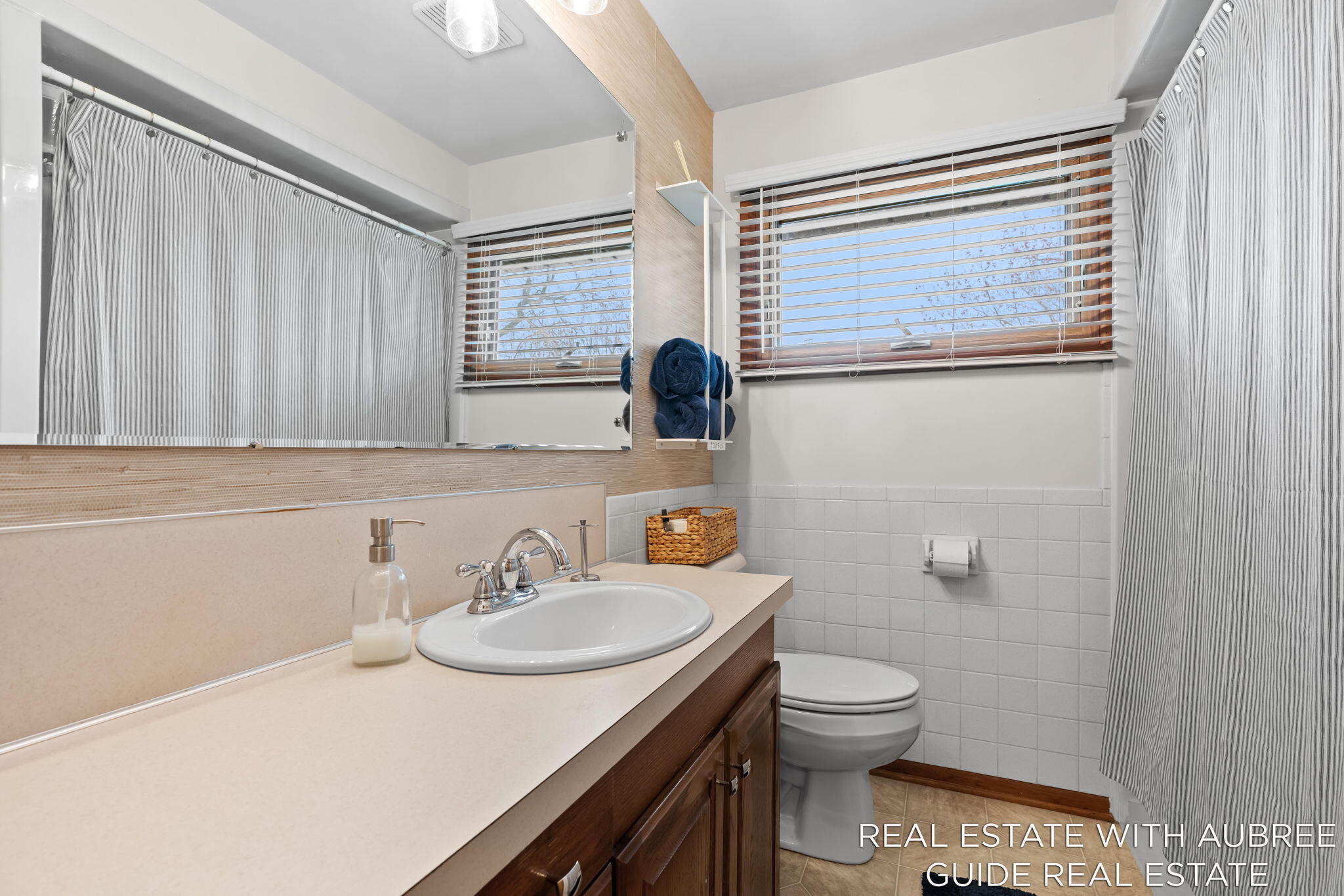 334 Home Avenue Holland MI 49424