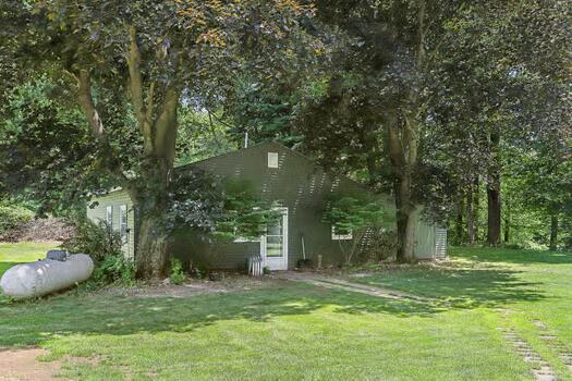 4080 Thar Road Coloma MI 49038