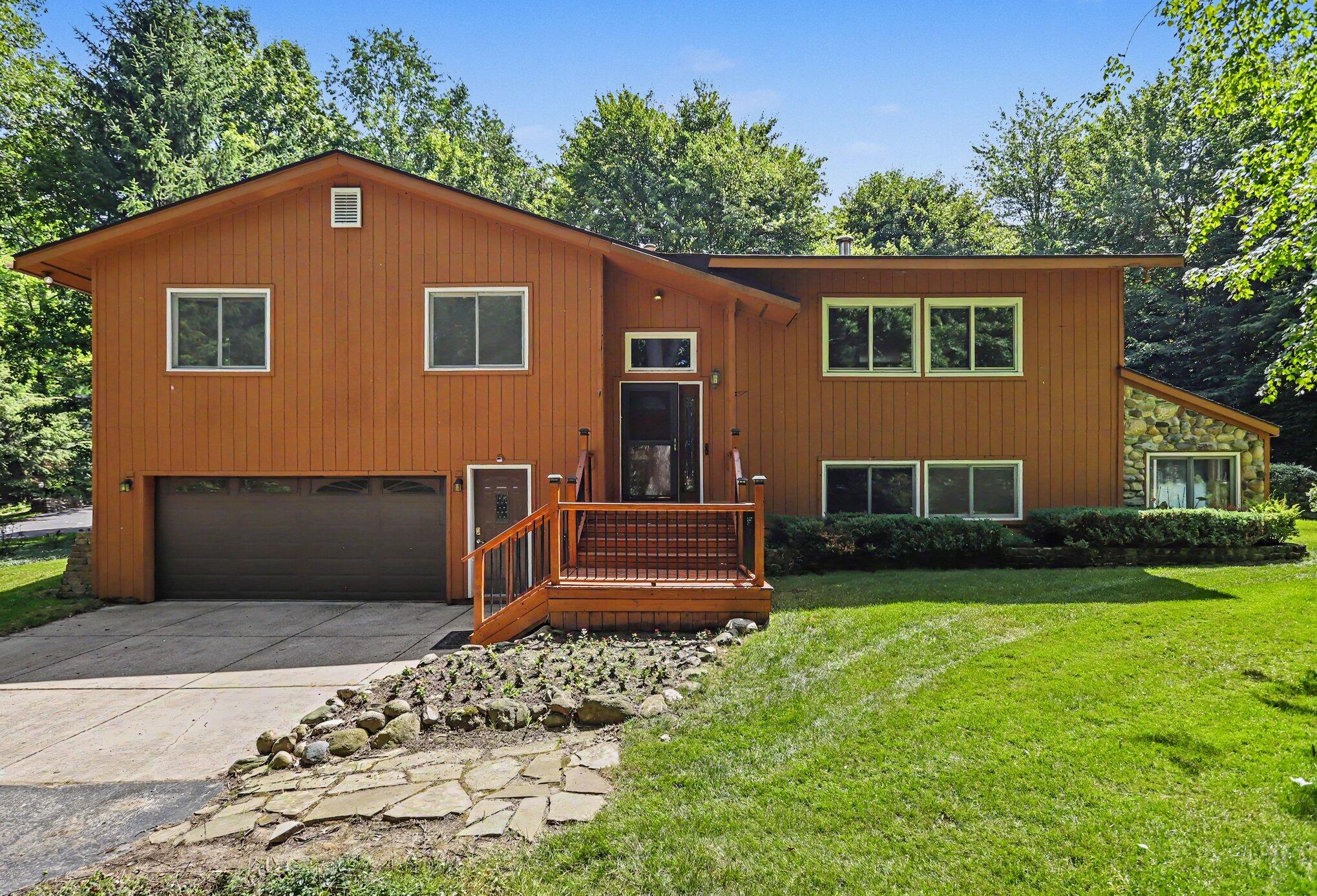 8455 Oakside Street Portage MI 49002
