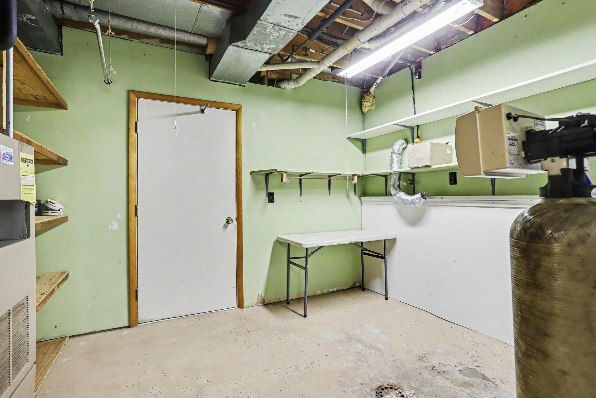 8455 Oakside Street Portage MI 49002