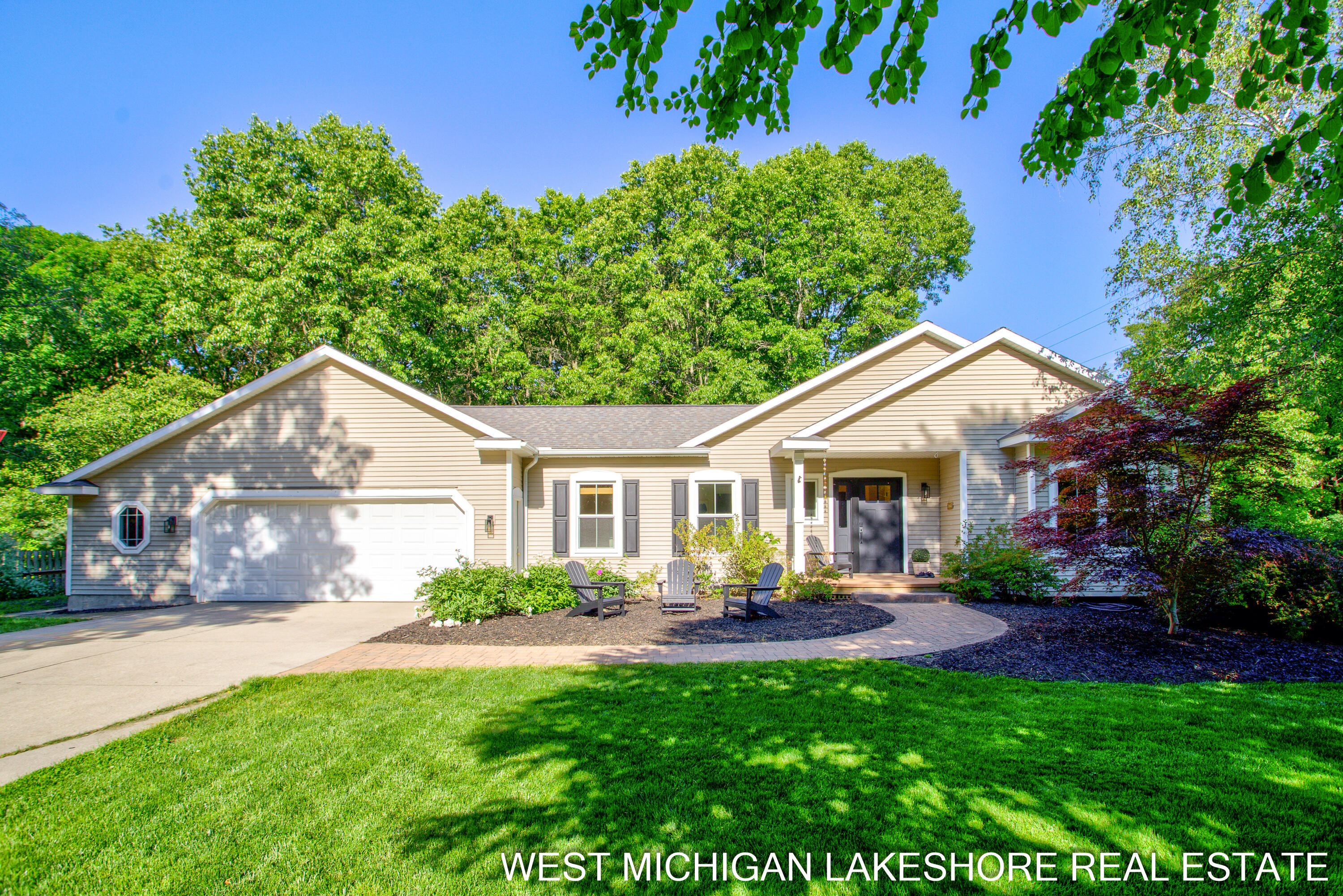 3260 Lorrimar Lane Saugatuck MI 49453