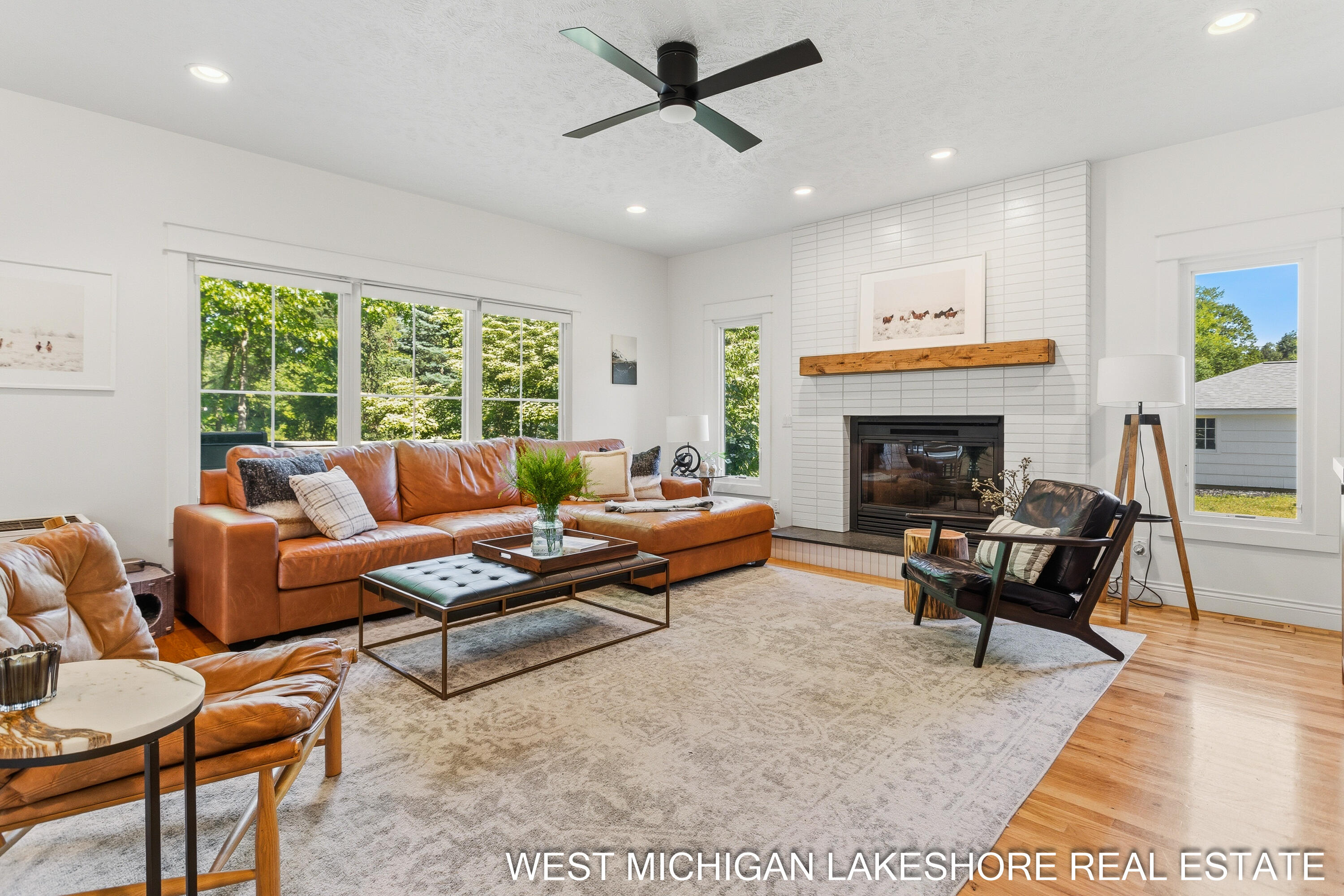 3260 Lorrimar Lane Saugatuck MI 49453