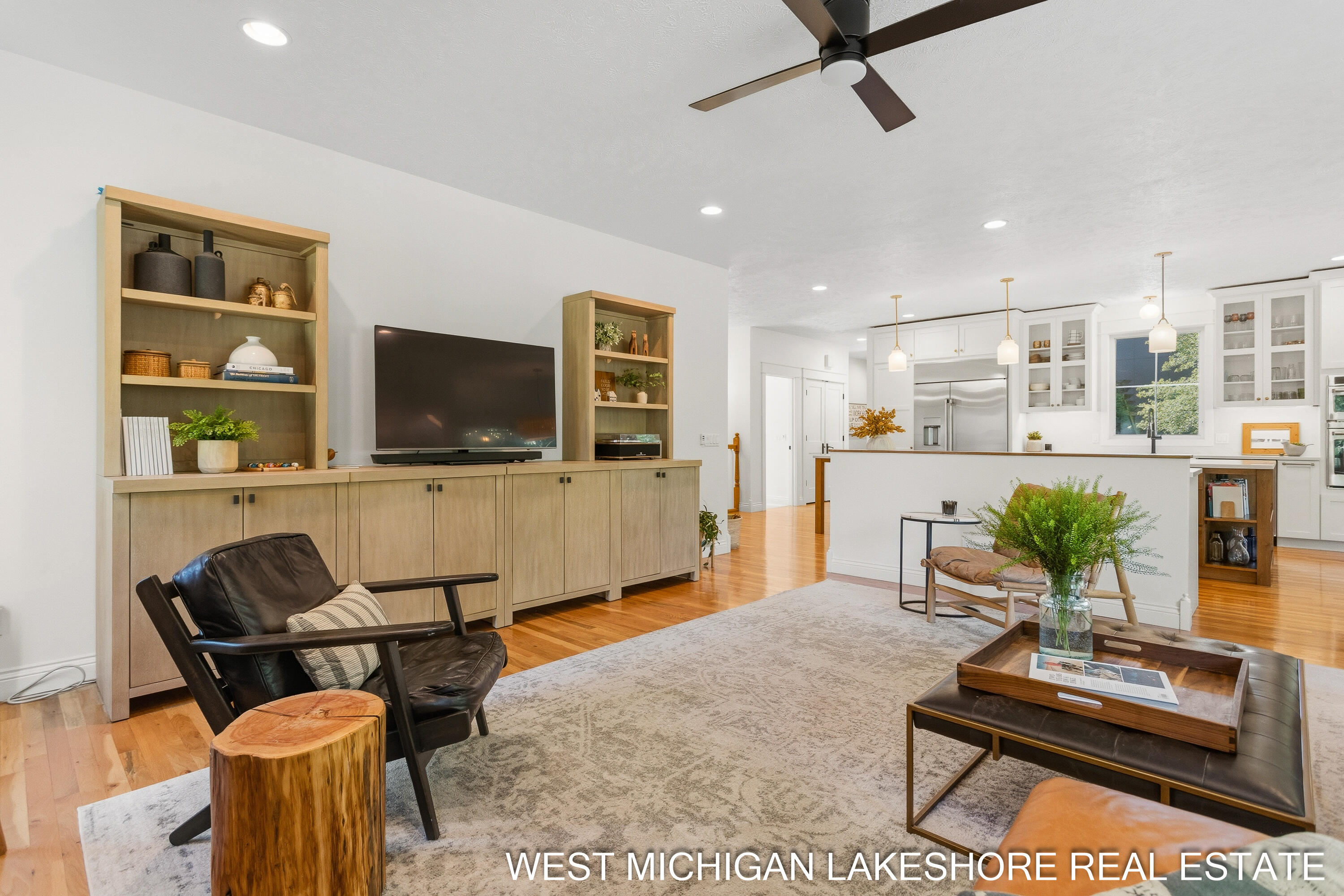 3260 Lorrimar Lane Saugatuck MI 49453