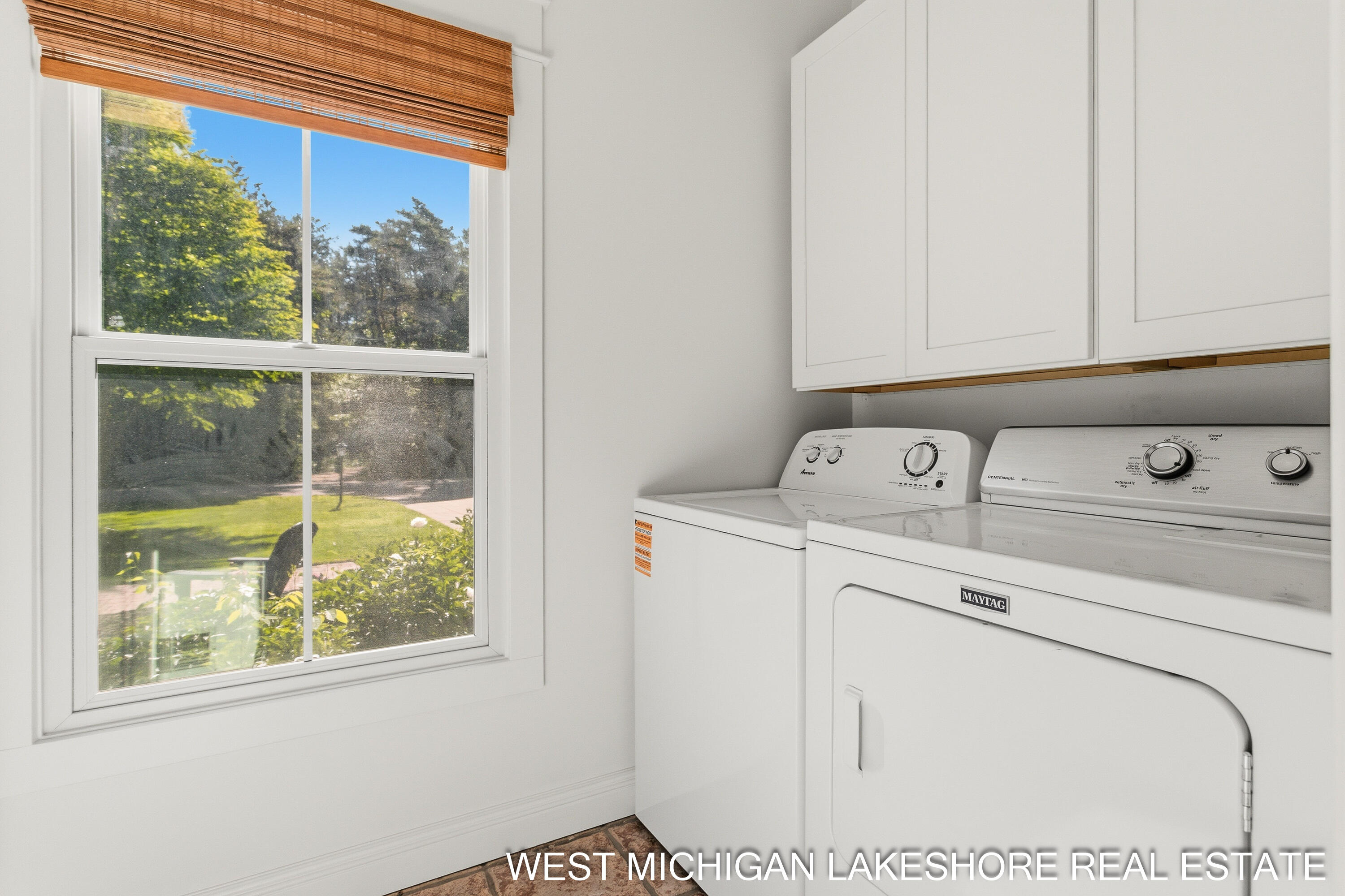 3260 Lorrimar Lane Saugatuck MI 49453