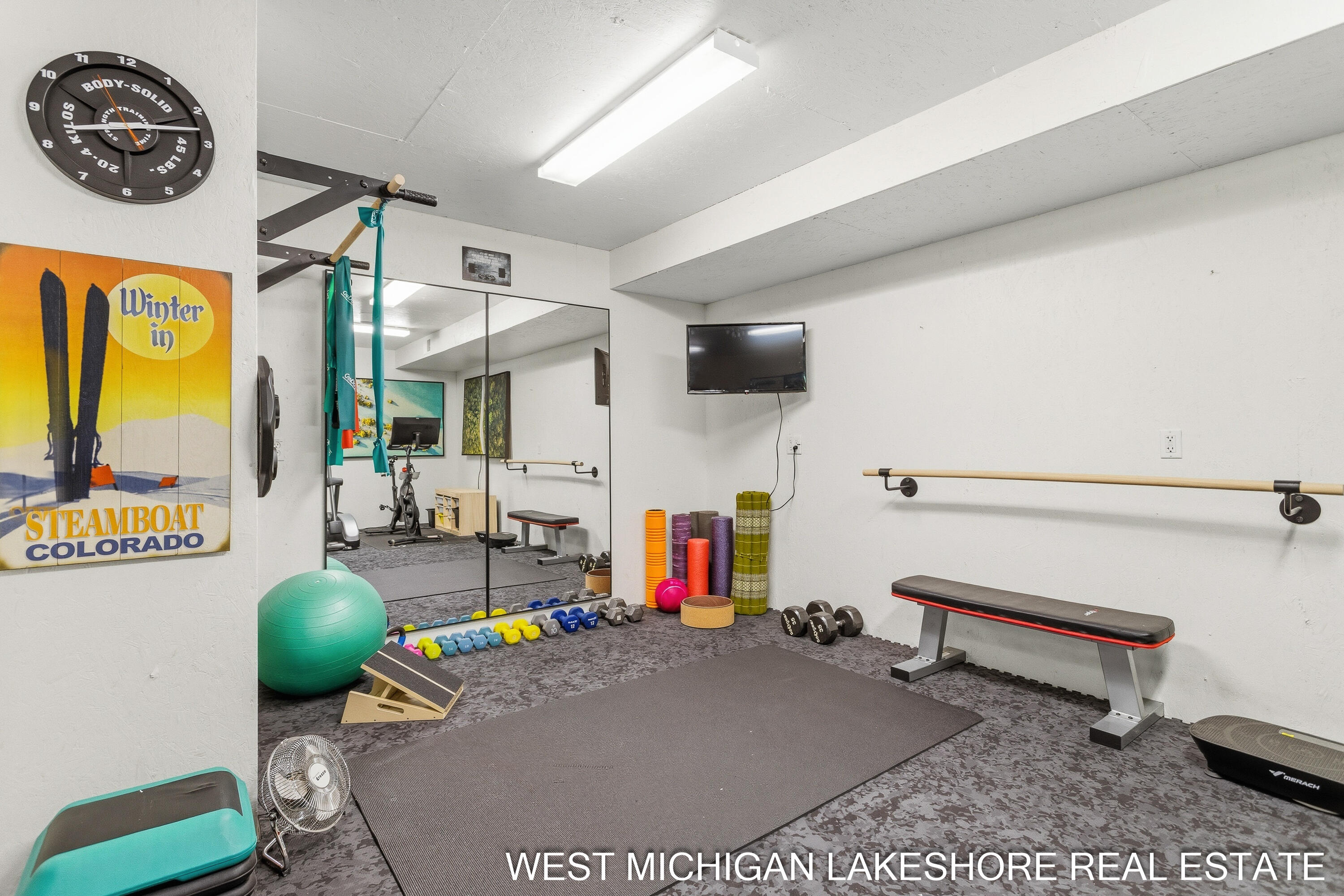 3260 Lorrimar Lane Saugatuck MI 49453