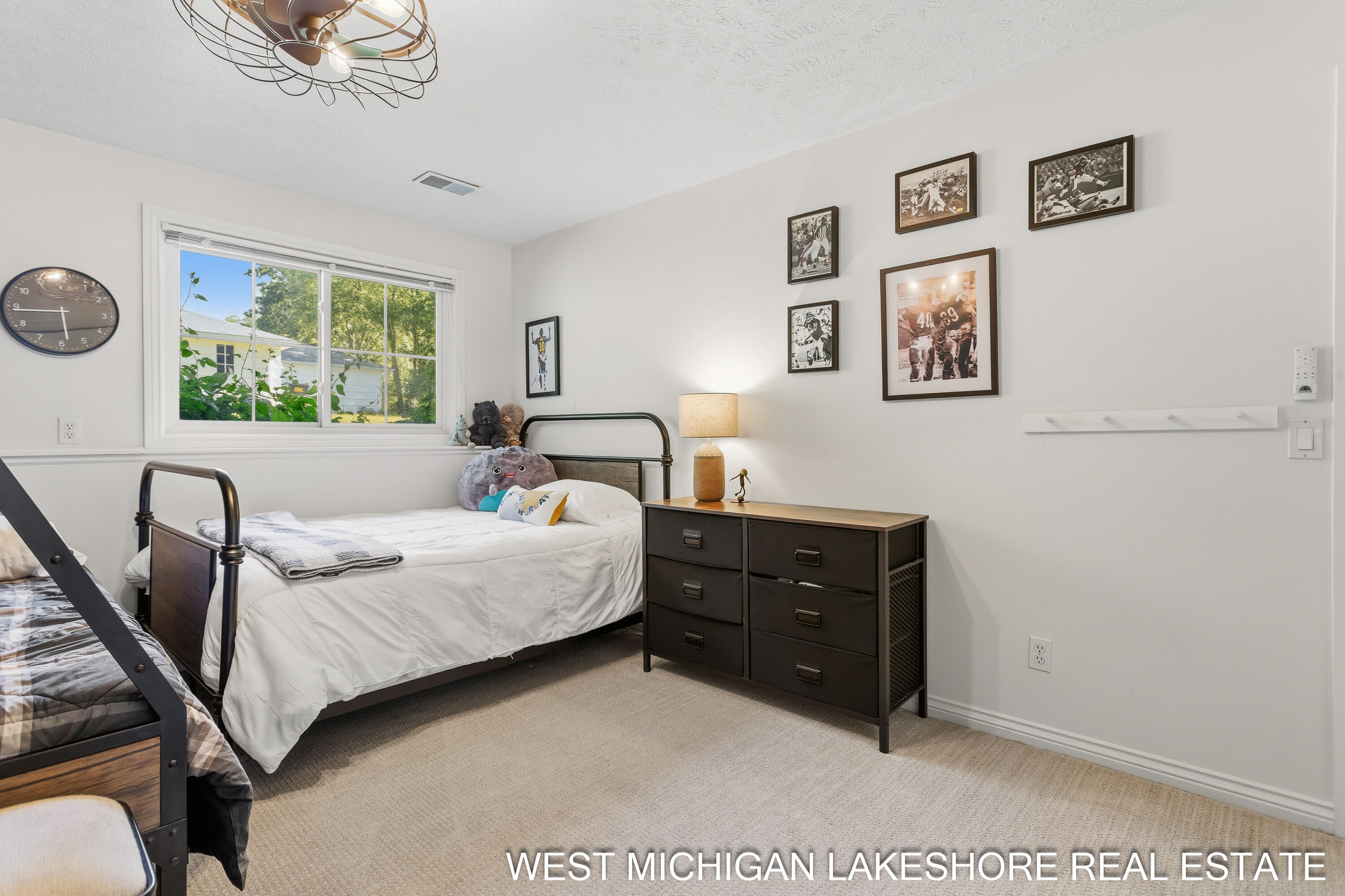 3260 Lorrimar Lane Saugatuck MI 49453