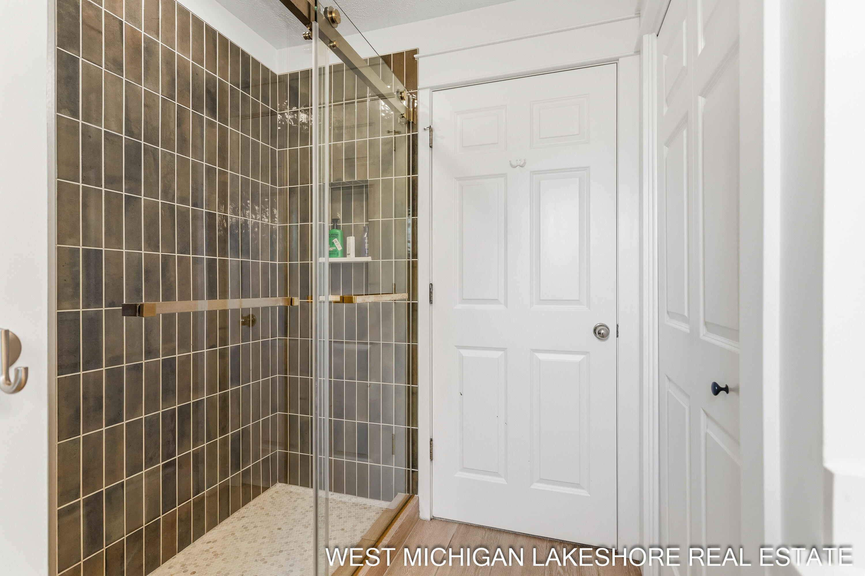 3260 Lorrimar Lane Saugatuck MI 49453