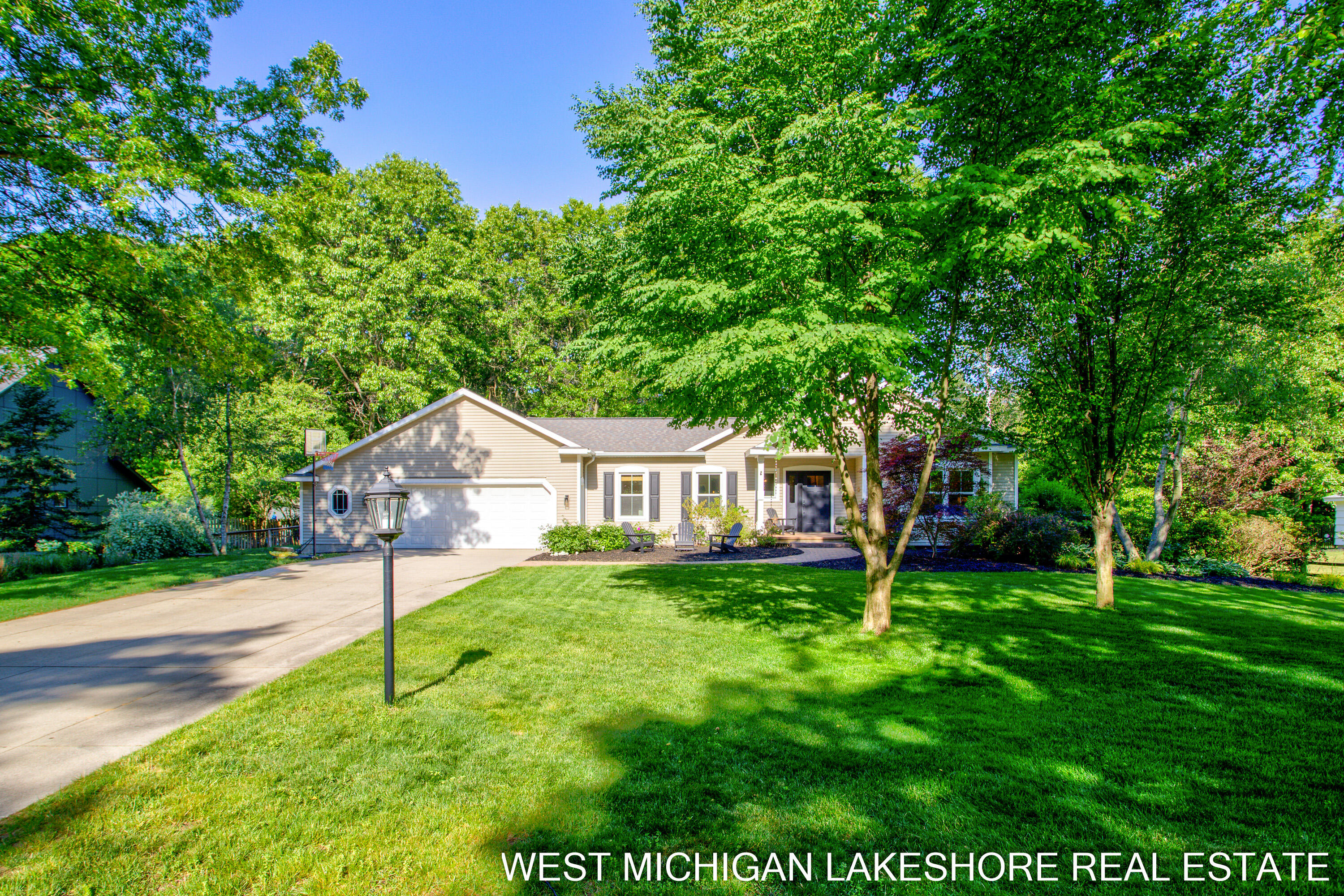 3260 Lorrimar Lane Saugatuck MI 49453