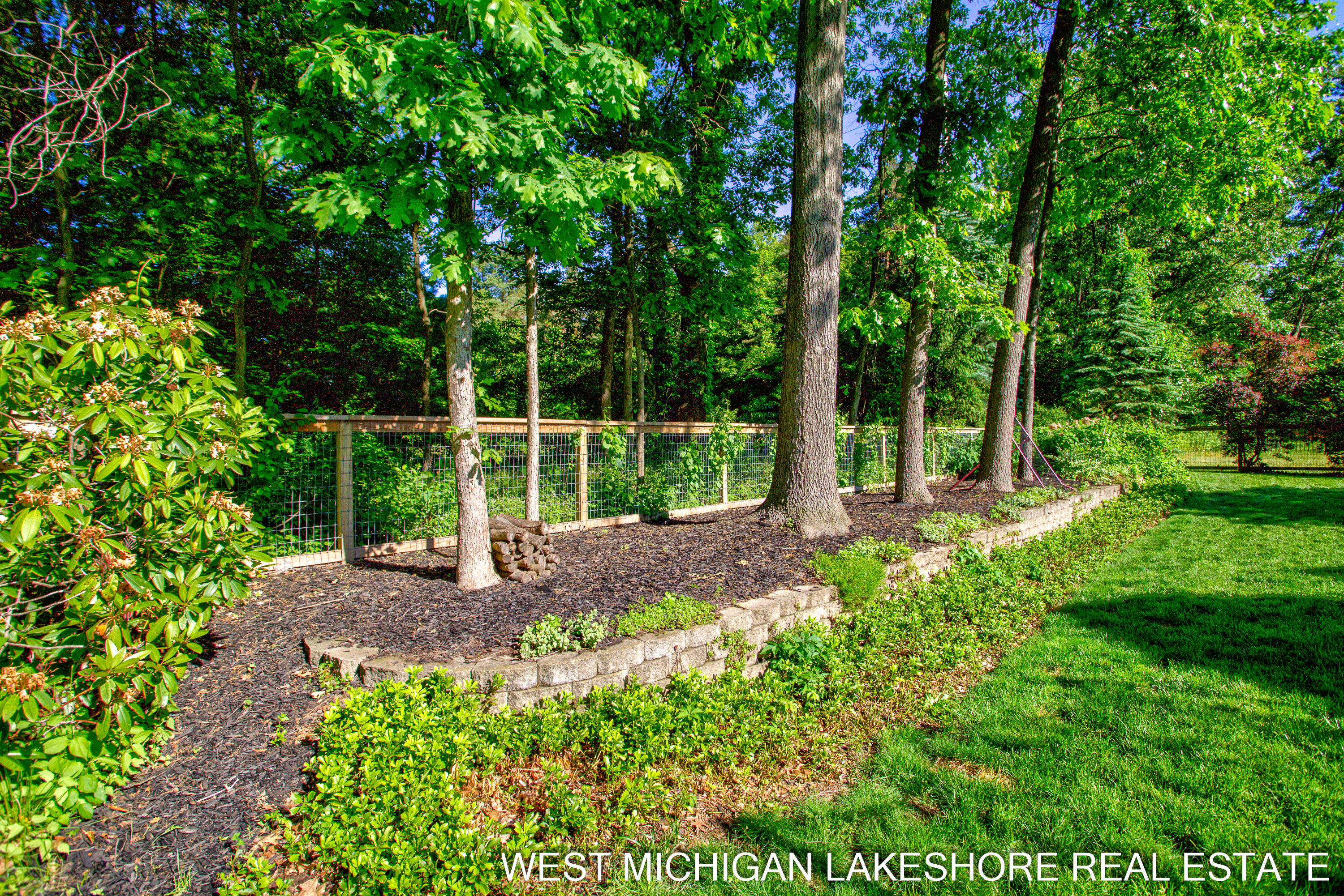 3260 Lorrimar Lane Saugatuck MI 49453