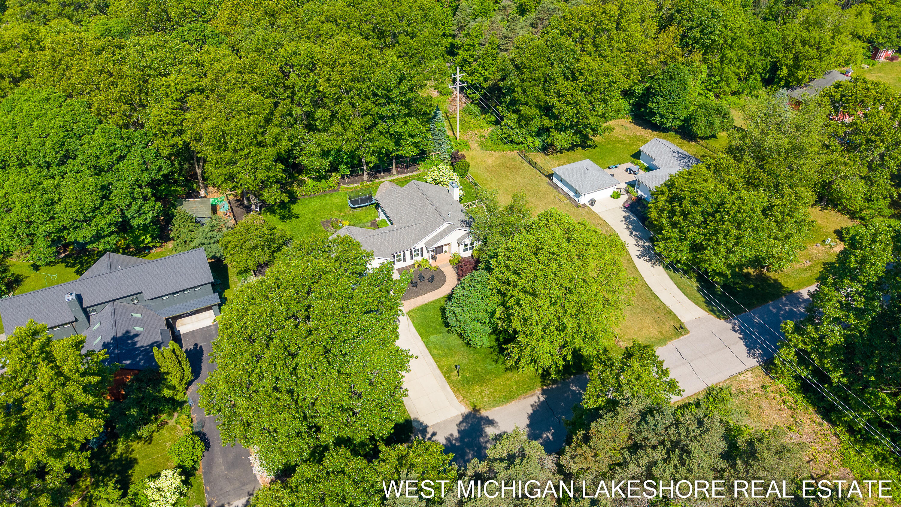 3260 Lorrimar Lane Saugatuck MI 49453