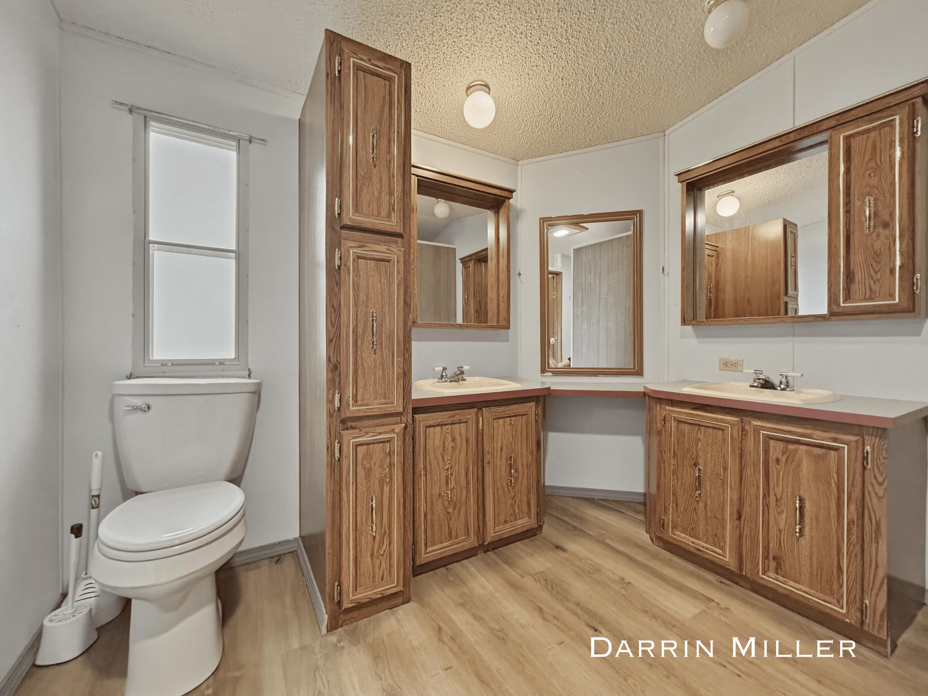 84 Maple Court Muskegon MI 49445