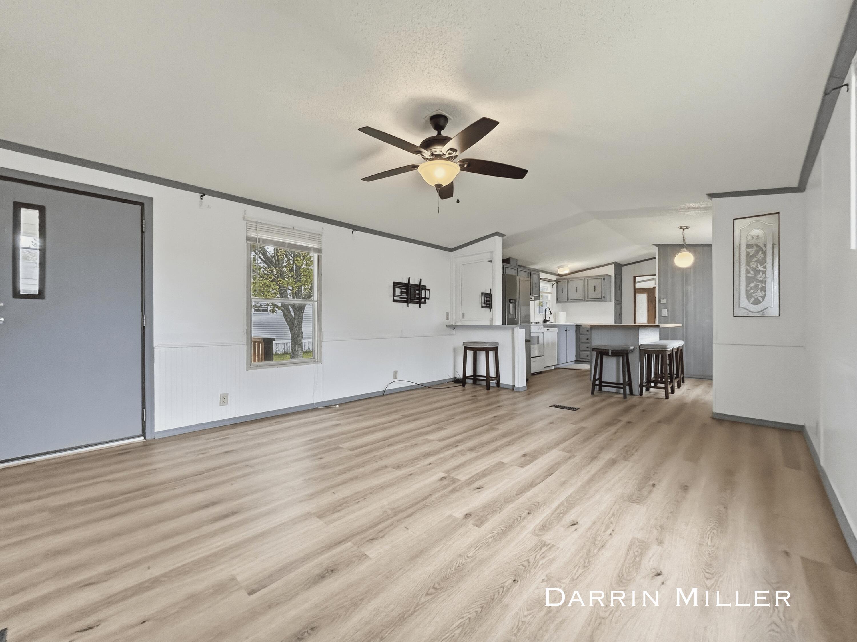 84 Maple Court Muskegon MI 49445