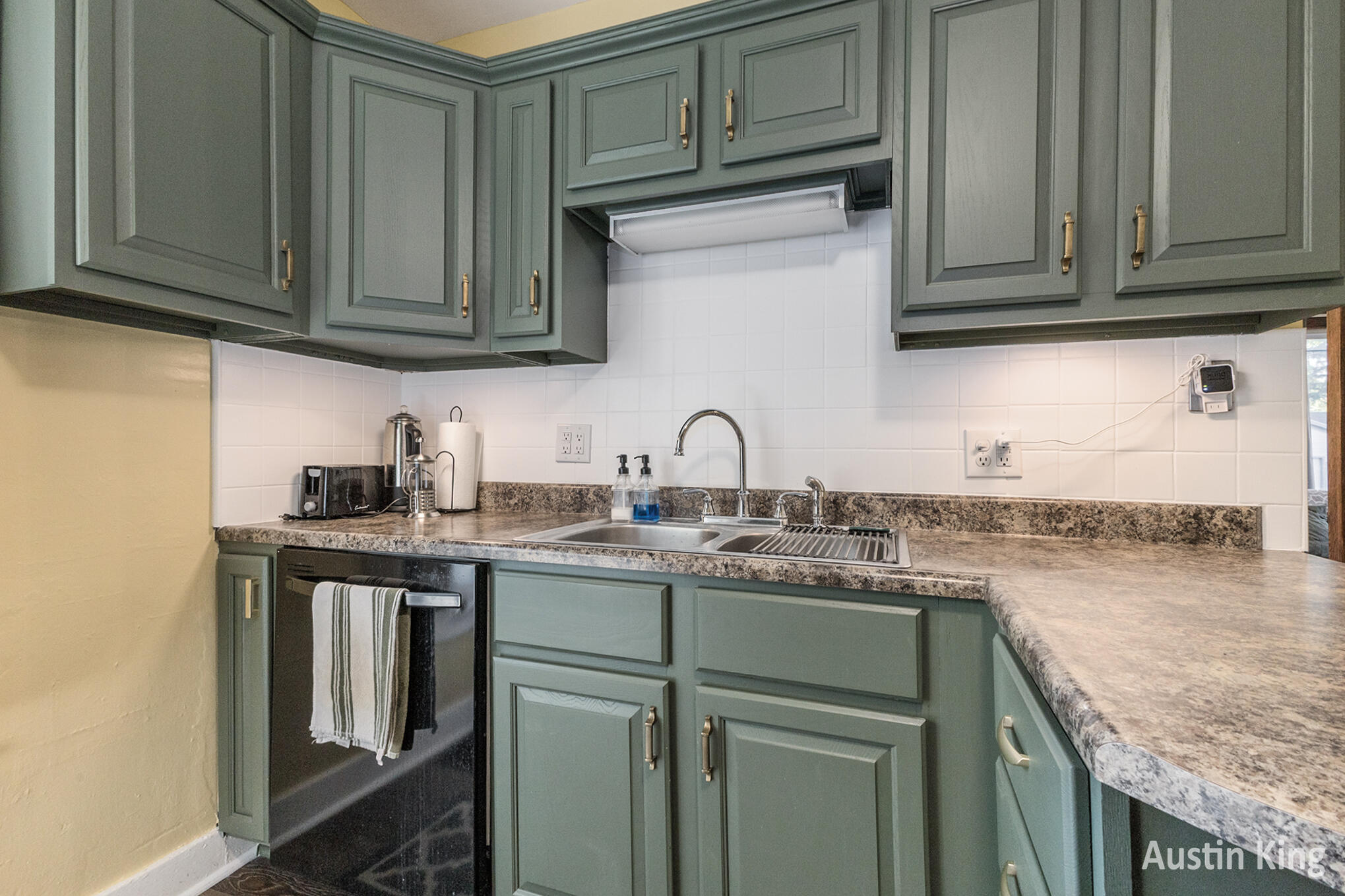 1209 Mason Street NE Grand Rapids MI 49503