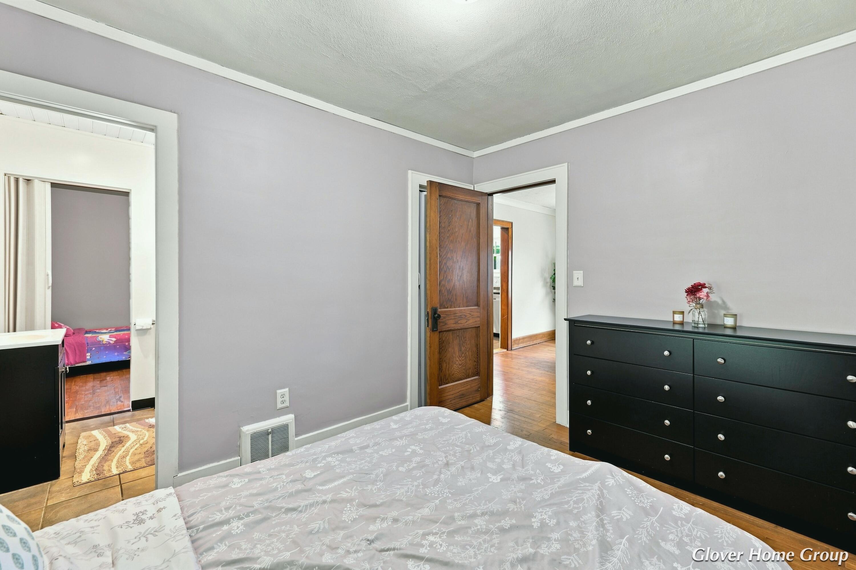 147 Graceland Street NE Grand Rapids MI 49505