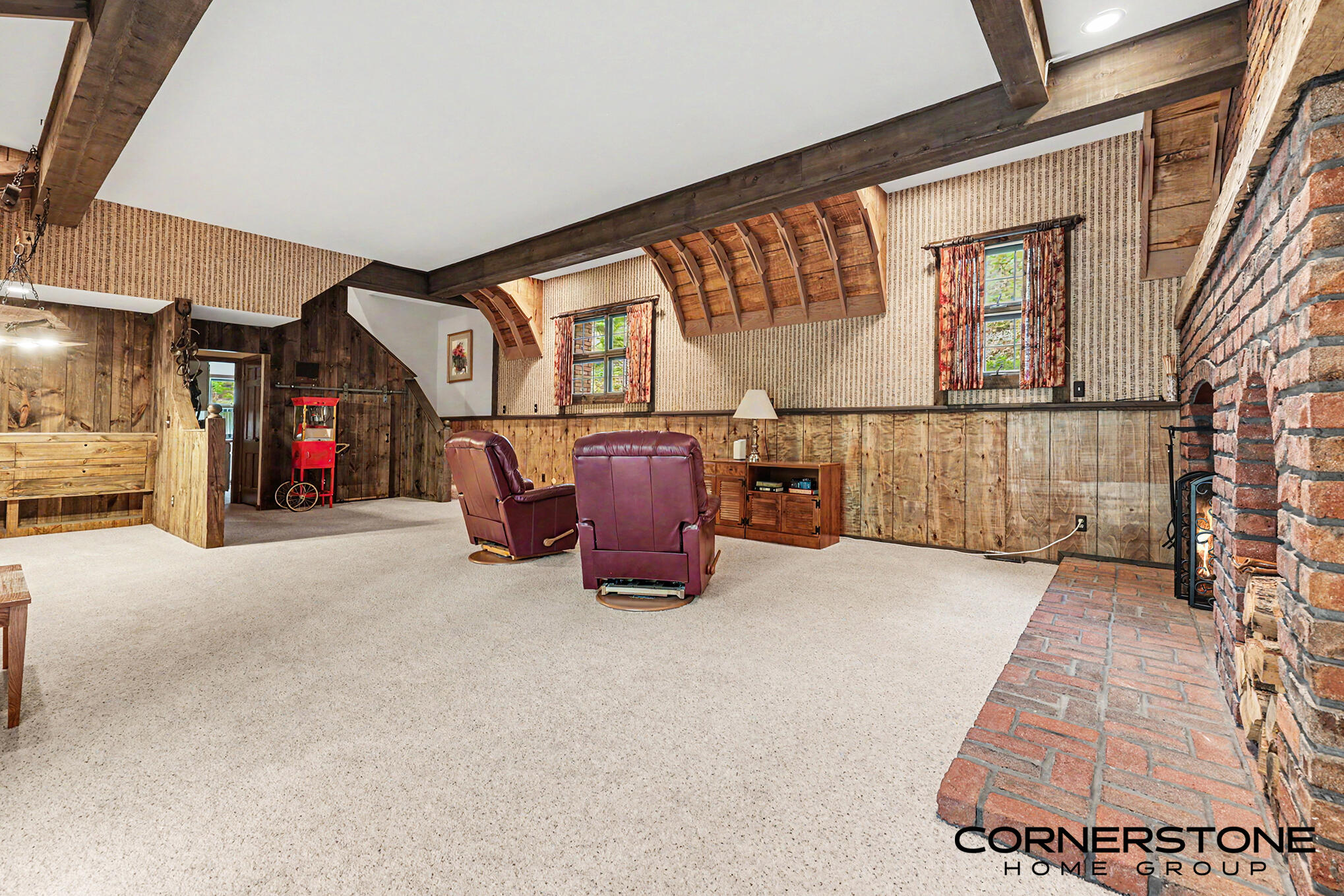 2070 Timberview Drive NE Grand Rapids MI 49525