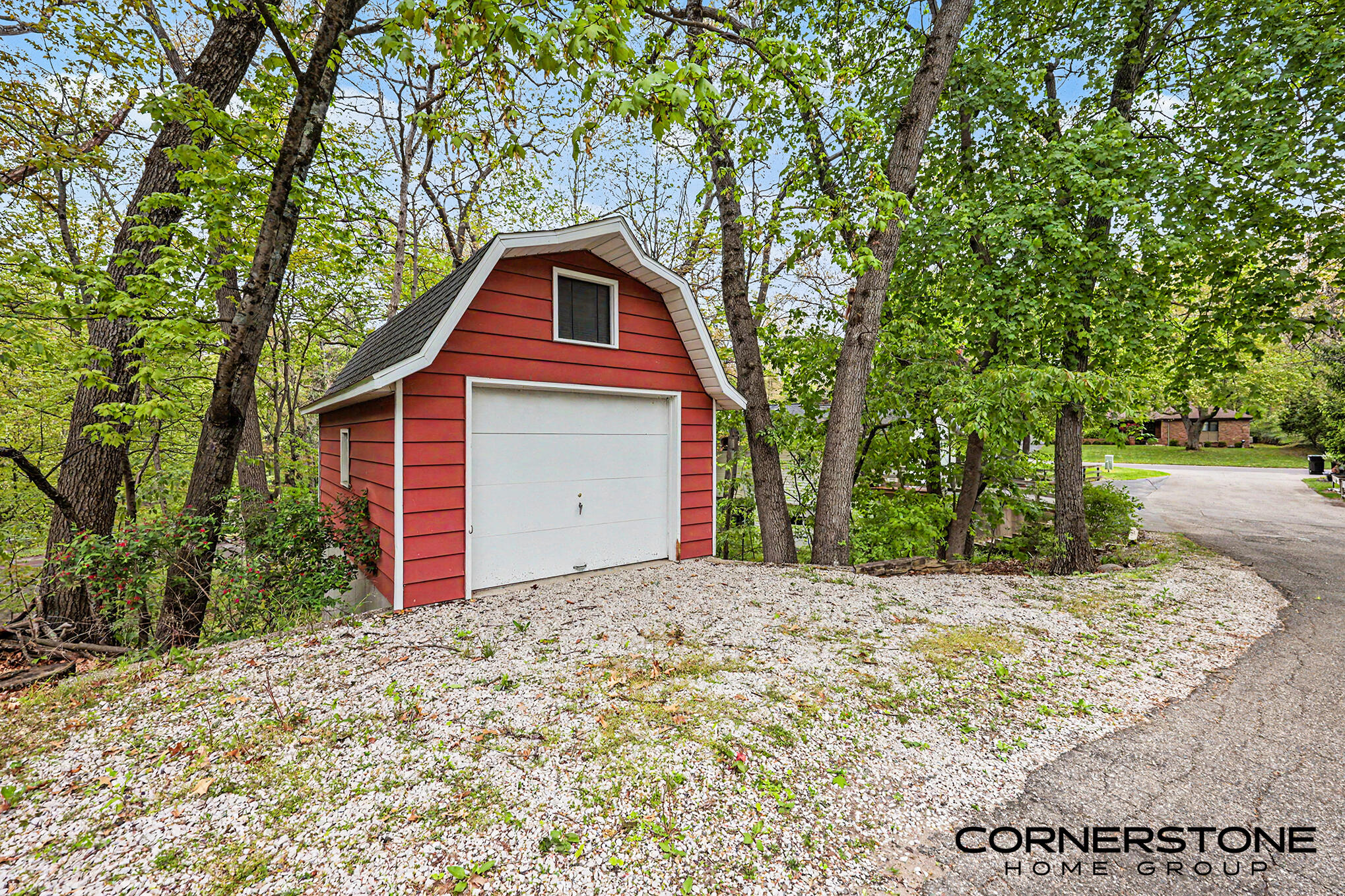 2070 Timberview Drive NE Grand Rapids MI 49525