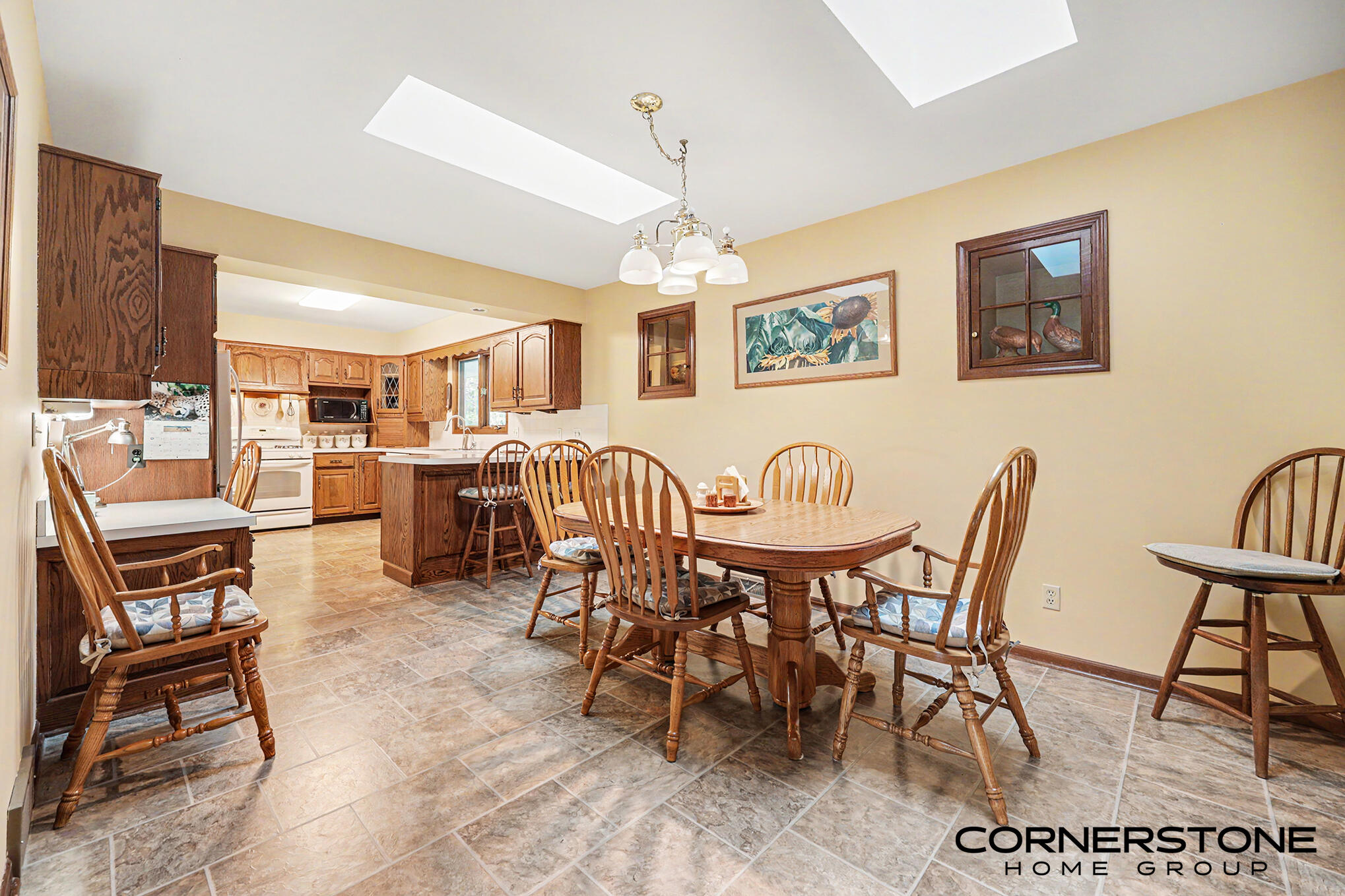 2070 Timberview Drive NE Grand Rapids MI 49525