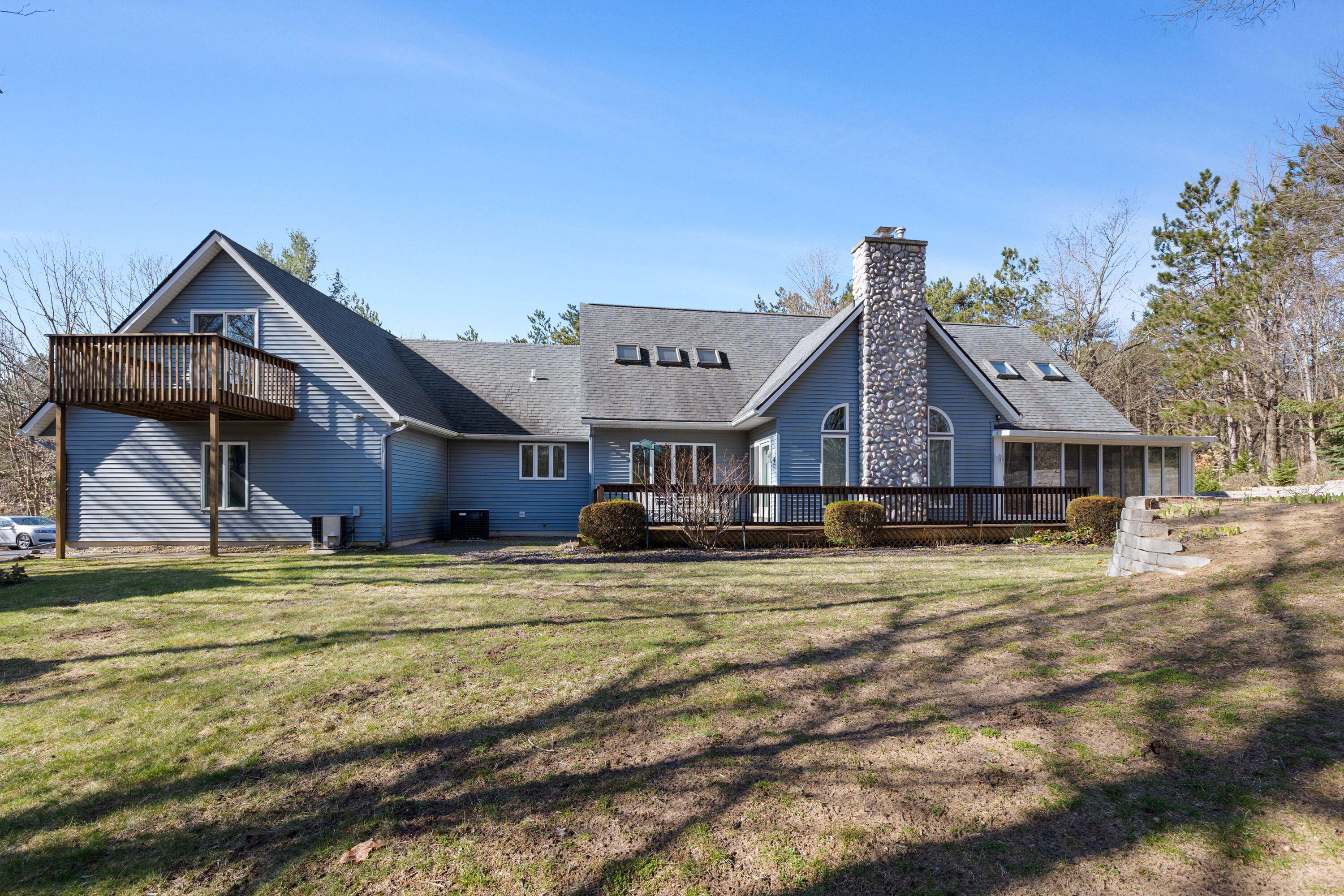 8894 Lakeshore Avenue West Olive MI 49460