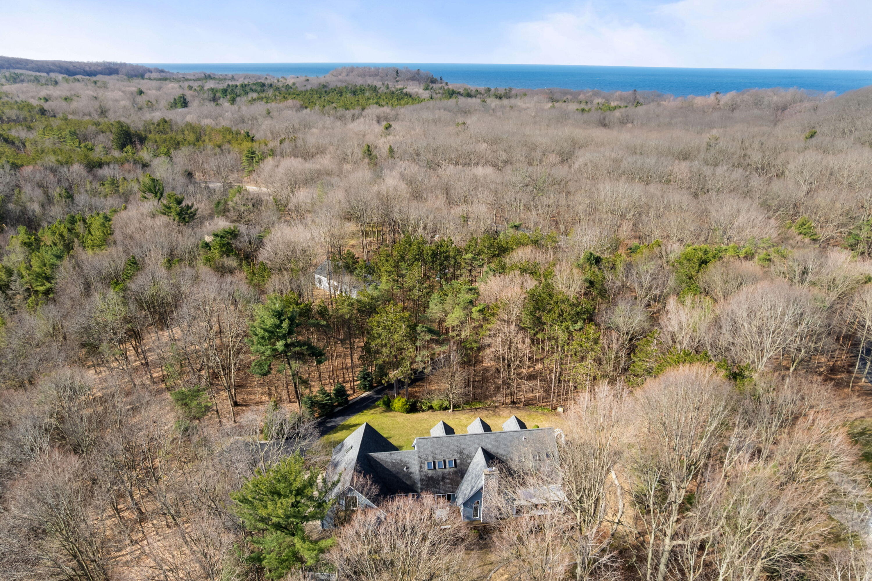 8894 Lakeshore Avenue West Olive MI 49460