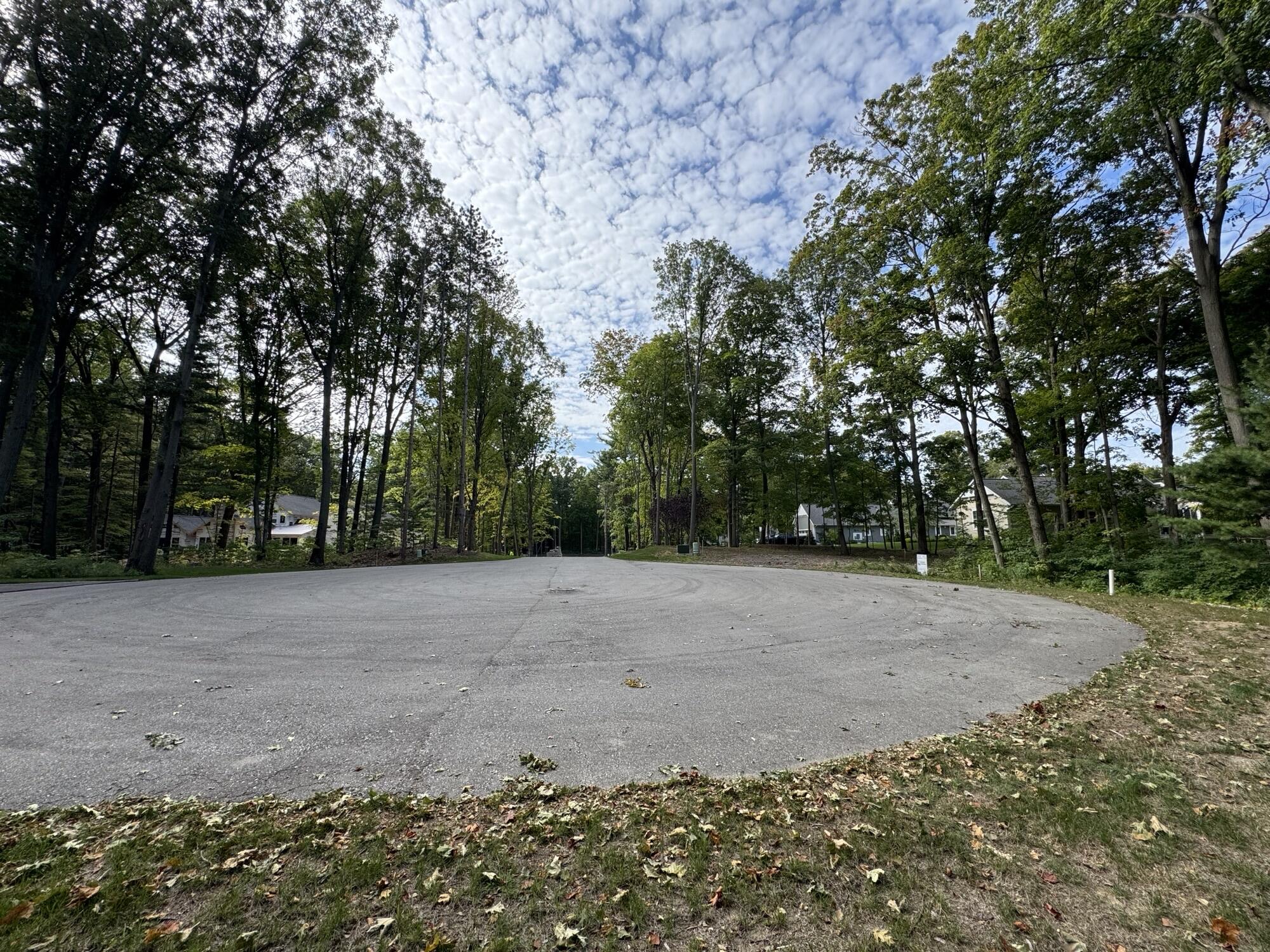 14672 Crest View Court South Haven MI 49090