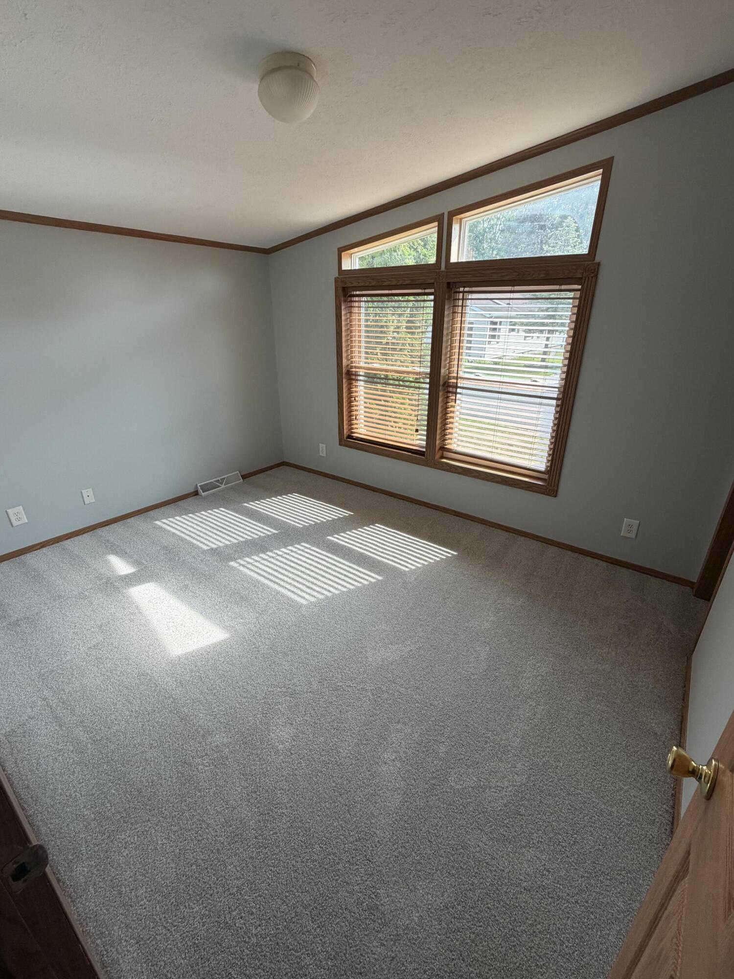 5229 Pine Arbor Ridge Kalamazoo MI 49004