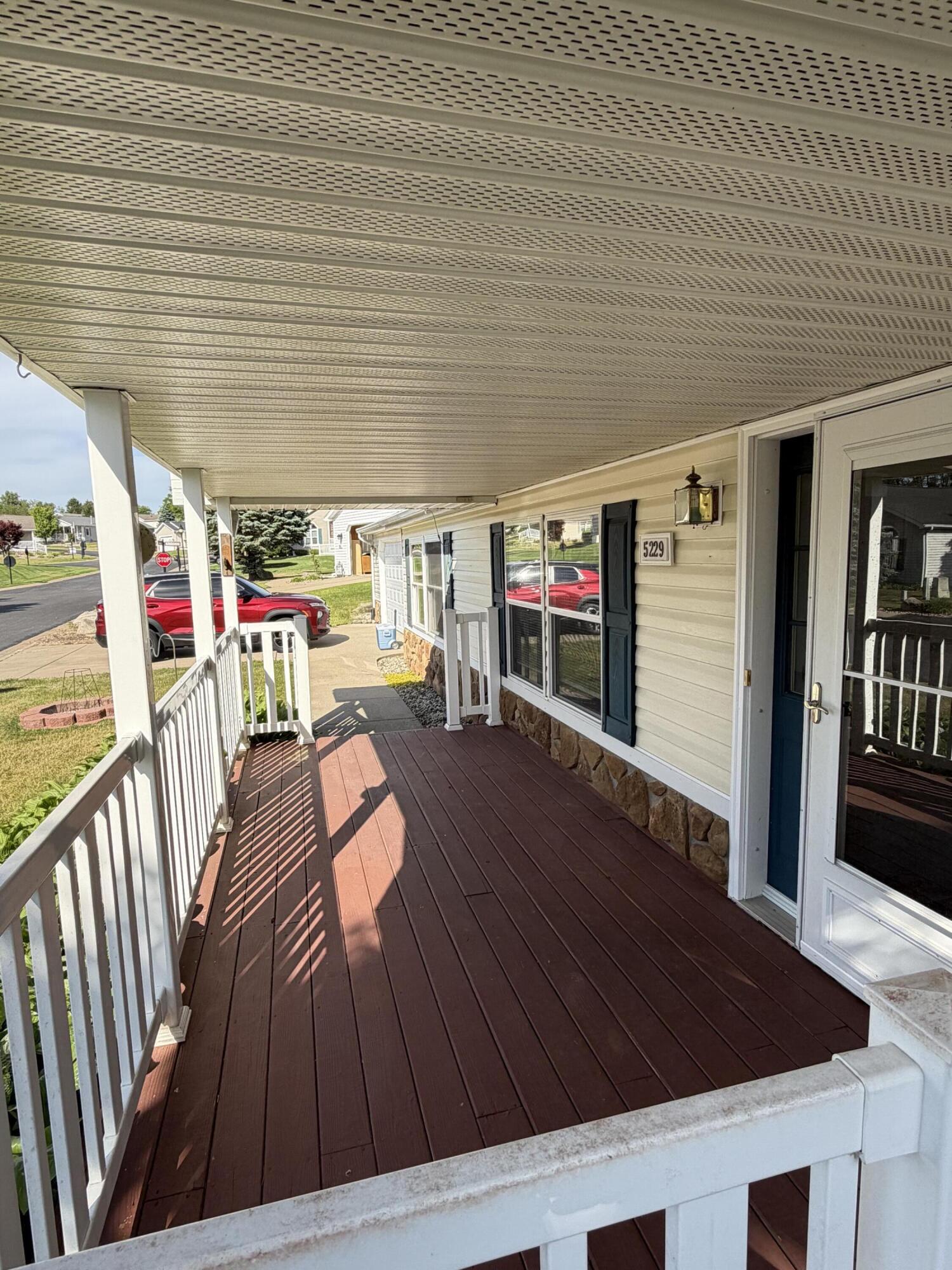 5229 Pine Arbor Ridge Kalamazoo MI 49004