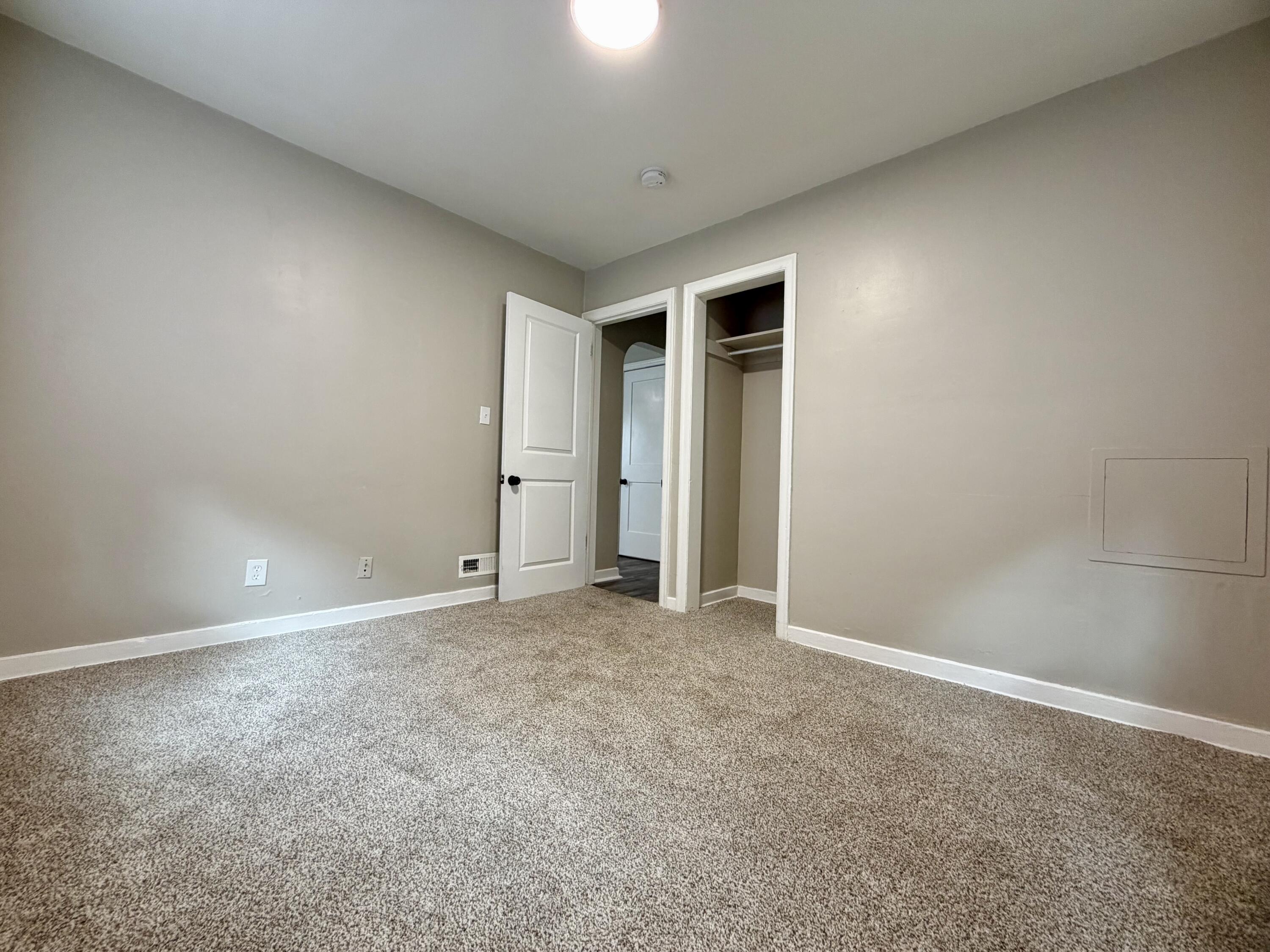 1782 Wood Street Muskegon MI 49442