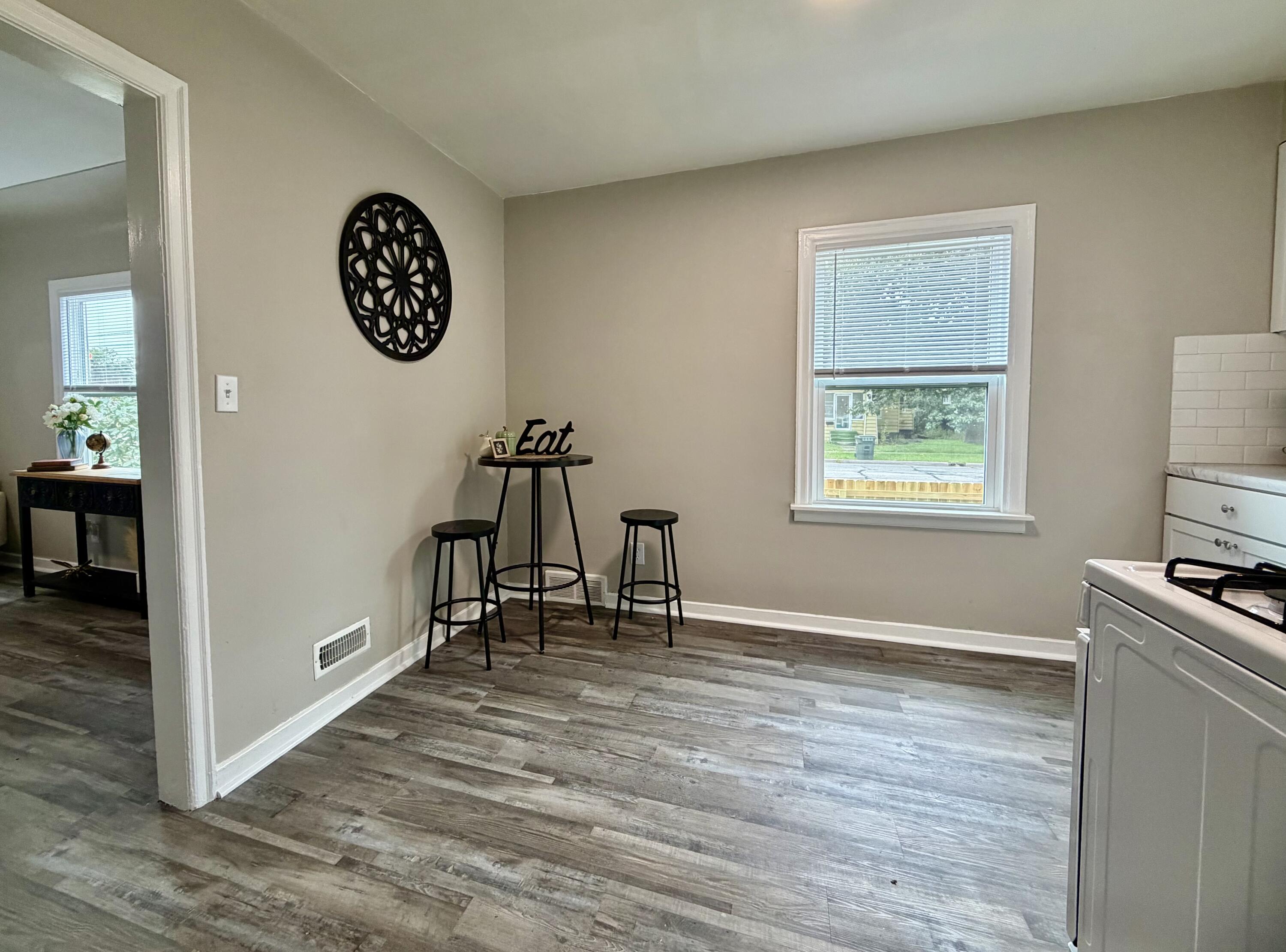 1782 Wood Street Muskegon MI 49442