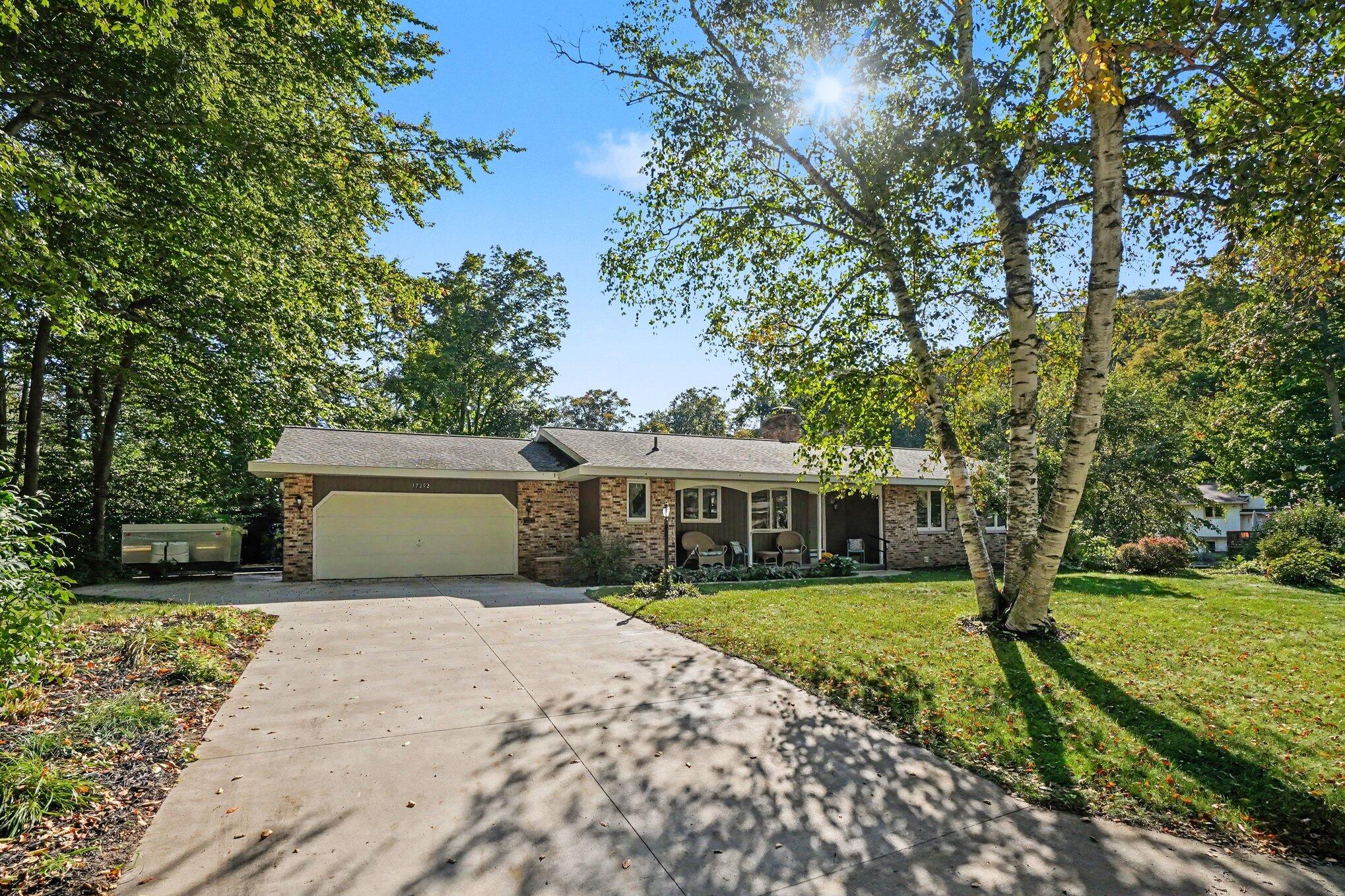 17292 Burkshire Drive Grand Haven MI 49417