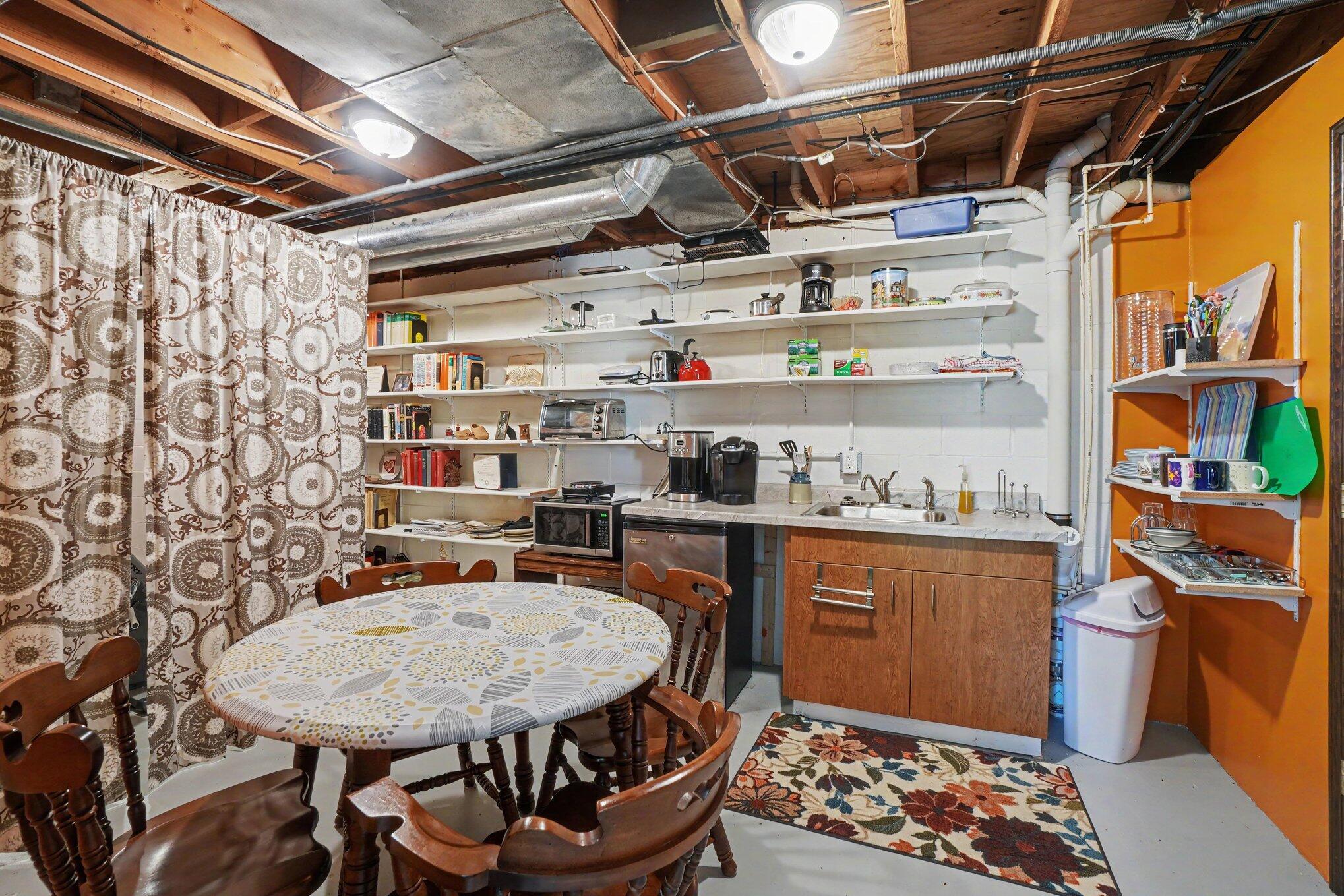 17292 Burkshire Drive Grand Haven MI 49417