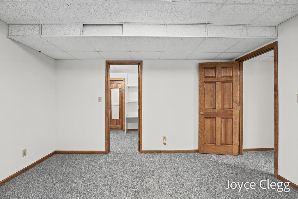 12087 Sandy Woods Drive Grand Haven MI 49417