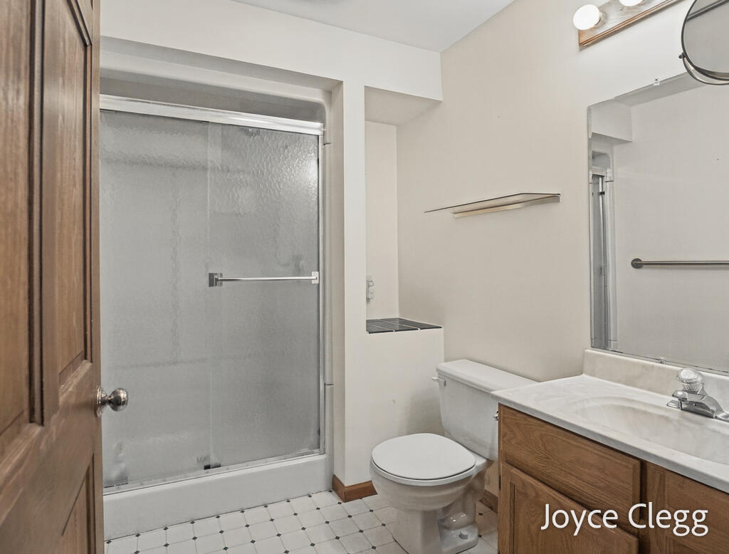 12087 Sandy Woods Drive Grand Haven MI 49417