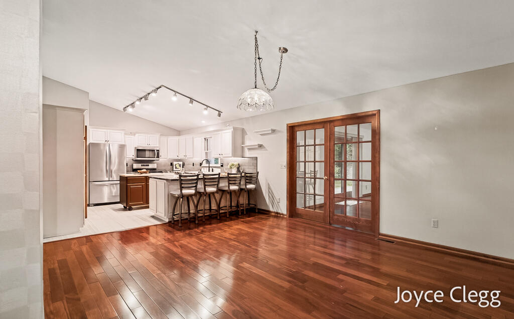 12087 Sandy Woods Drive Grand Haven MI 49417