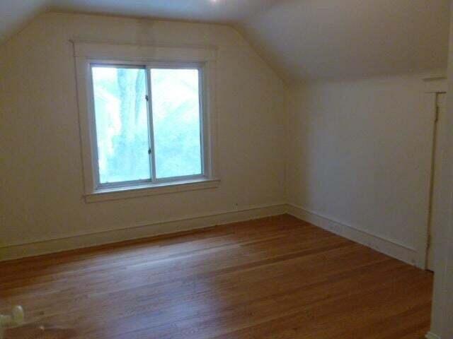 117 NE Leonard Grand Rapids MI 49503