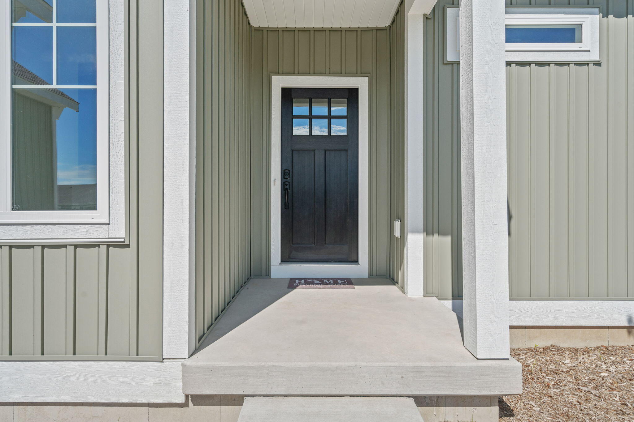 659 Waterford Village Drive NW Grand Rapids MI 49534