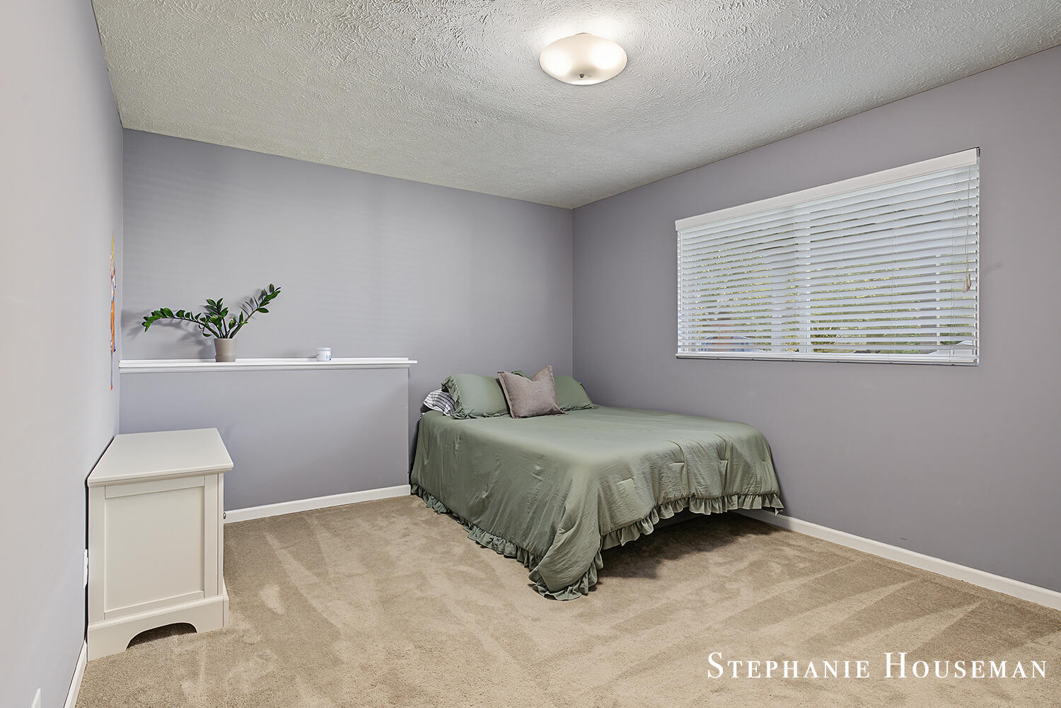 3072 Stonewood Street NW Grand Rapids MI 49504