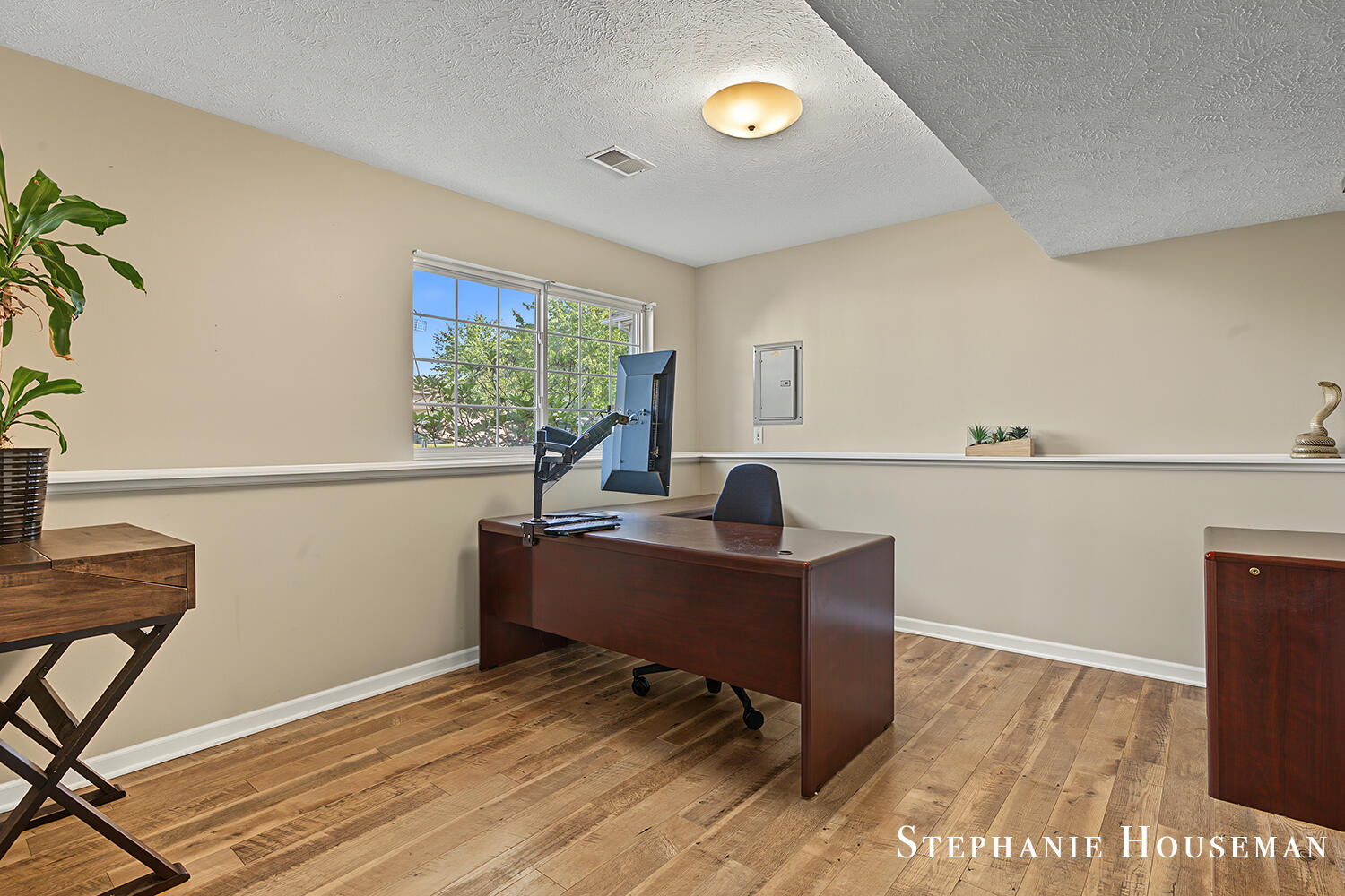 3072 Stonewood Street NW Grand Rapids MI 49504
