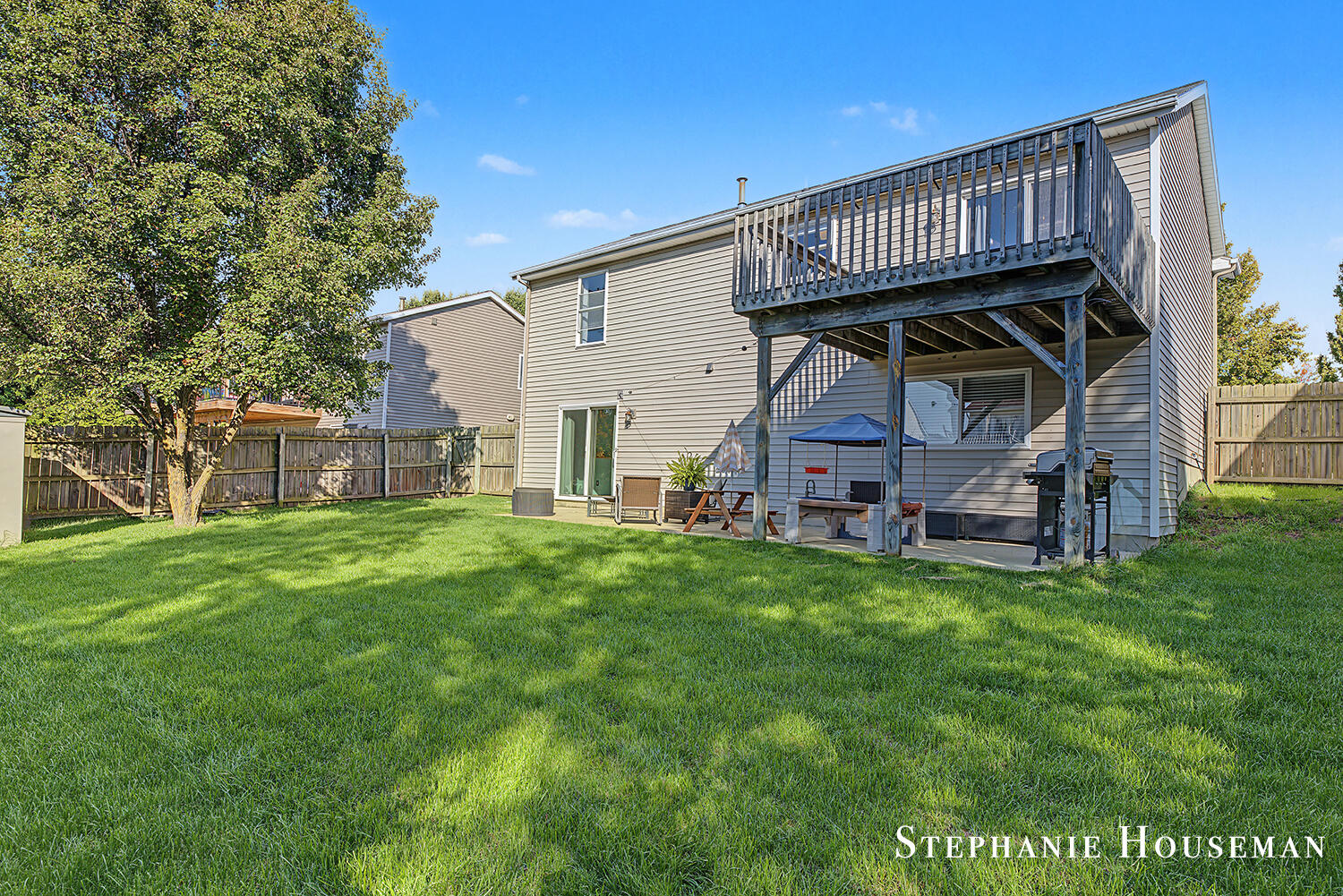 3072 Stonewood Street NW Grand Rapids MI 49504