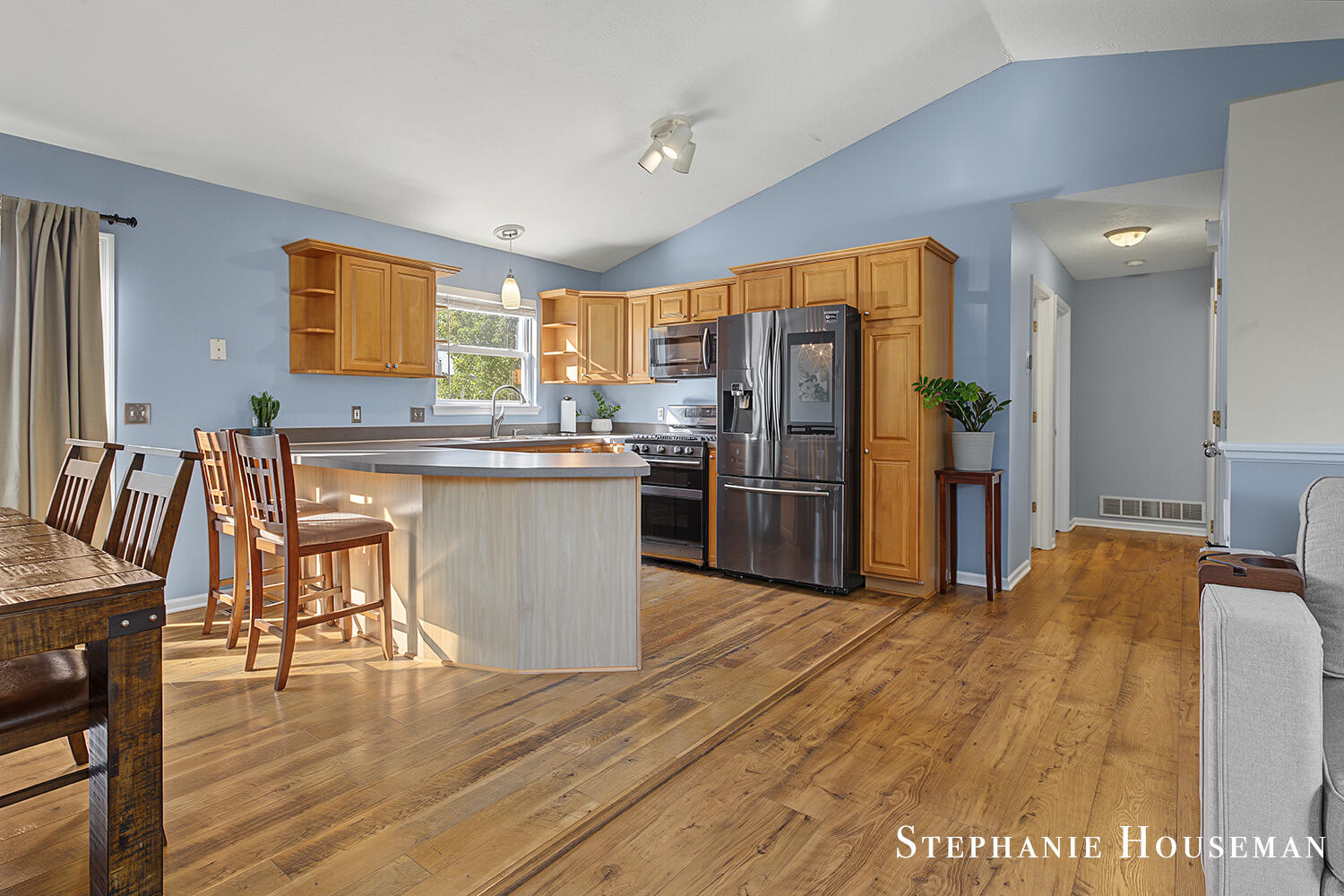 3072 Stonewood Street NW Grand Rapids MI 49504