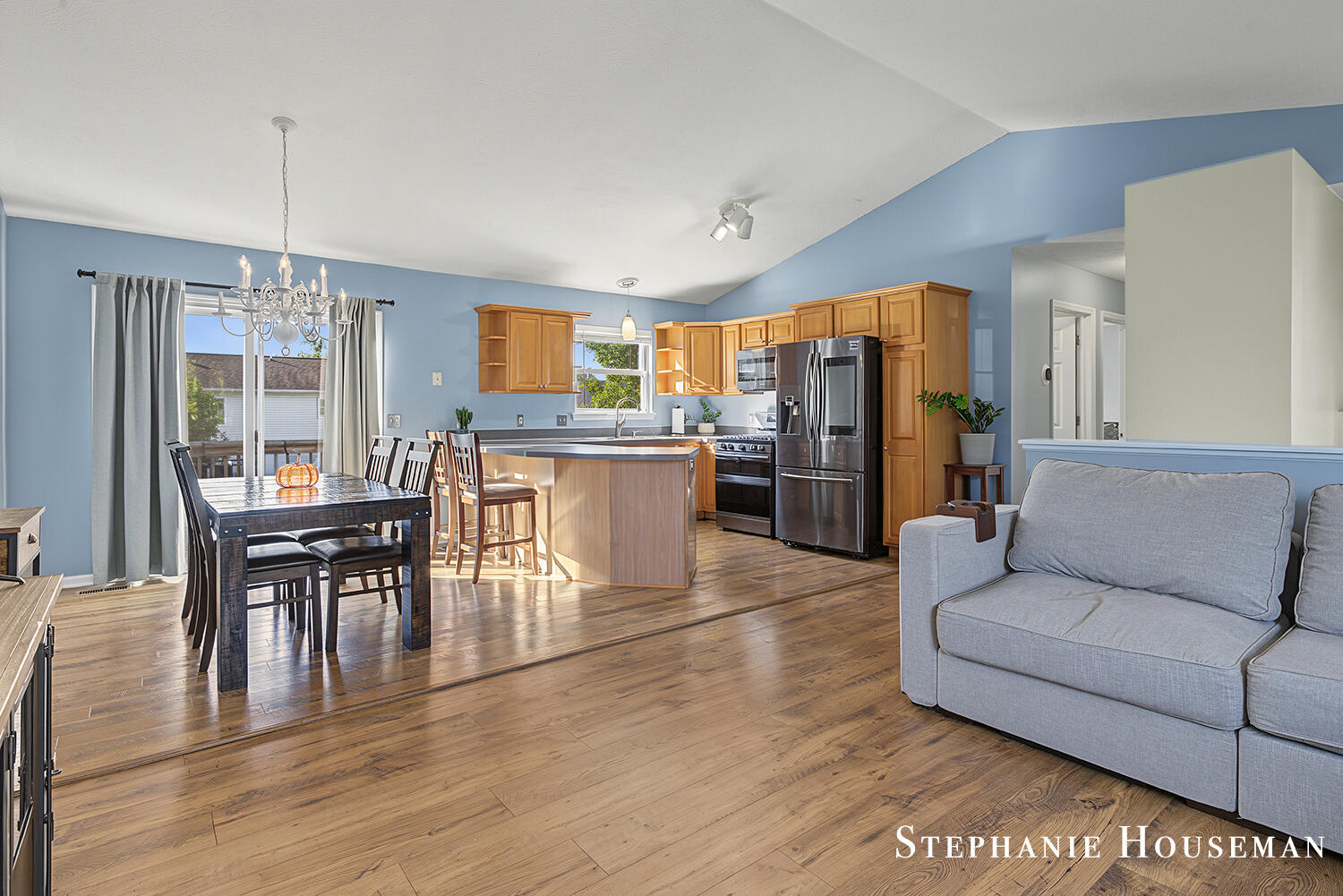 3072 Stonewood Street NW Grand Rapids MI 49504